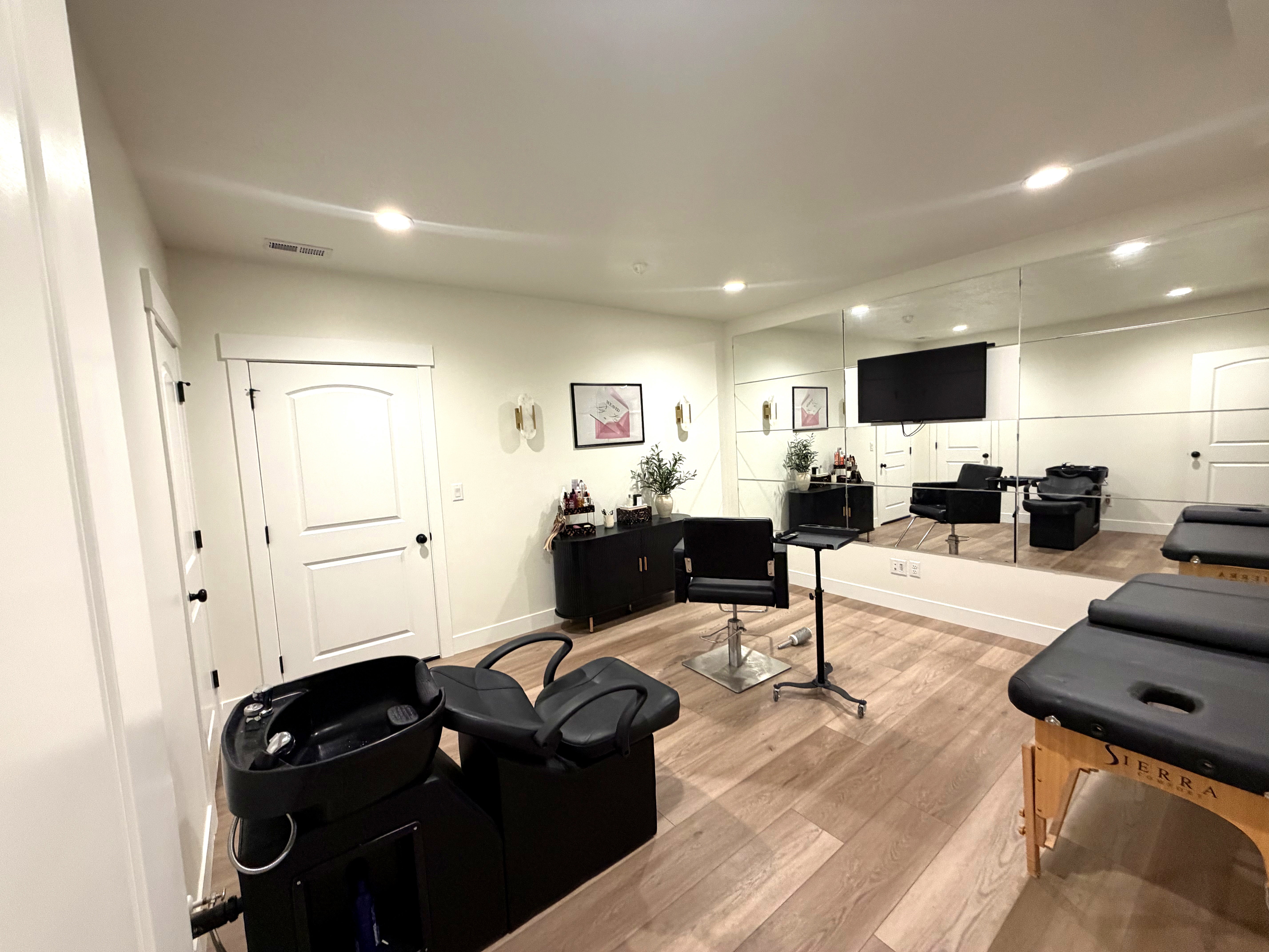 Salon