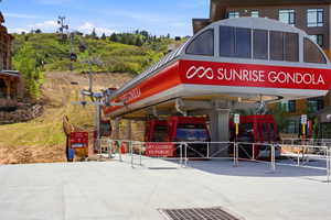 Direct gondola access to mountain terrain