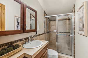 Bathroom vanity with an integrated sink and chrome faucet