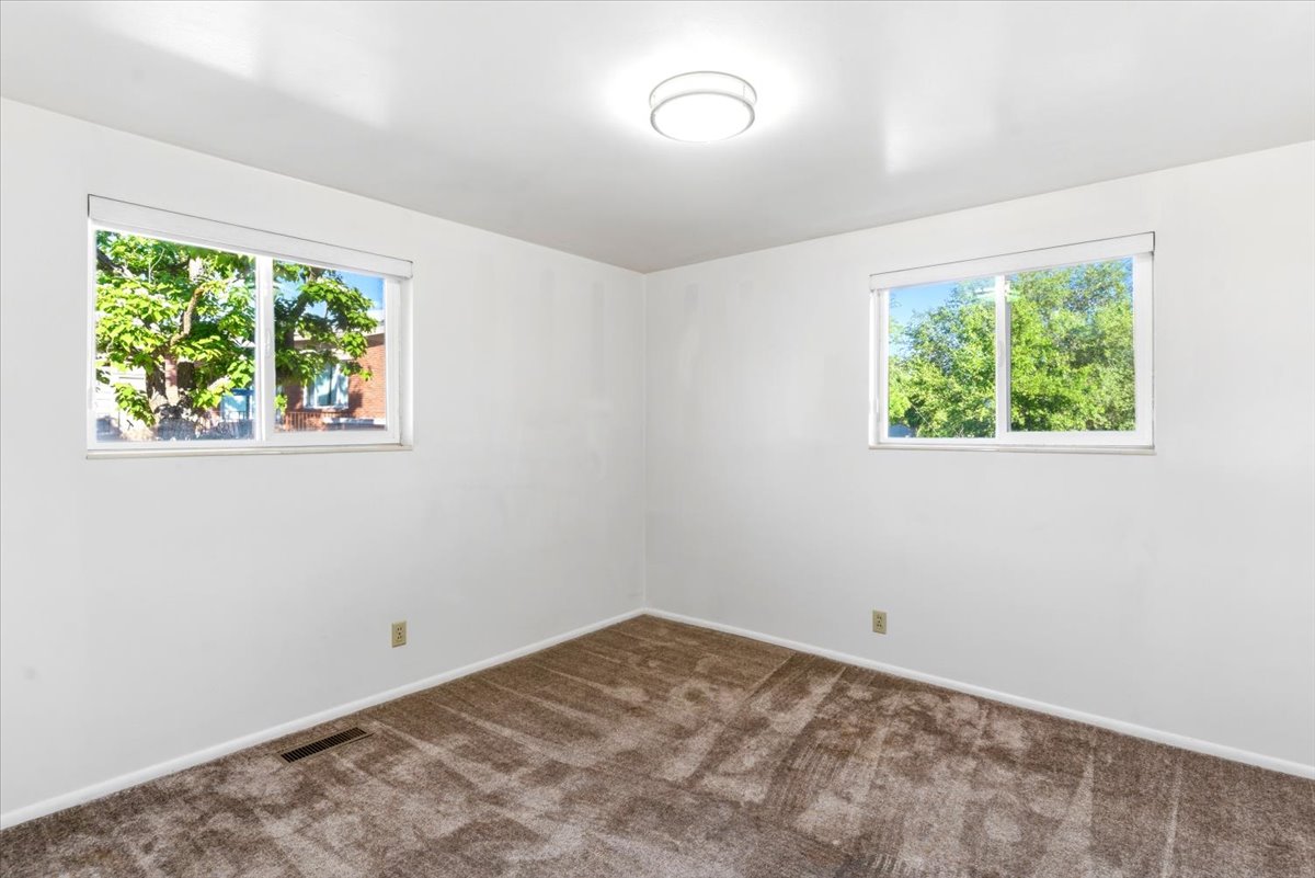 Upstairs Bedroom #2