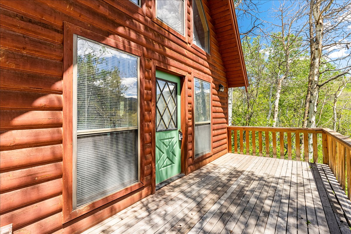 Front deck