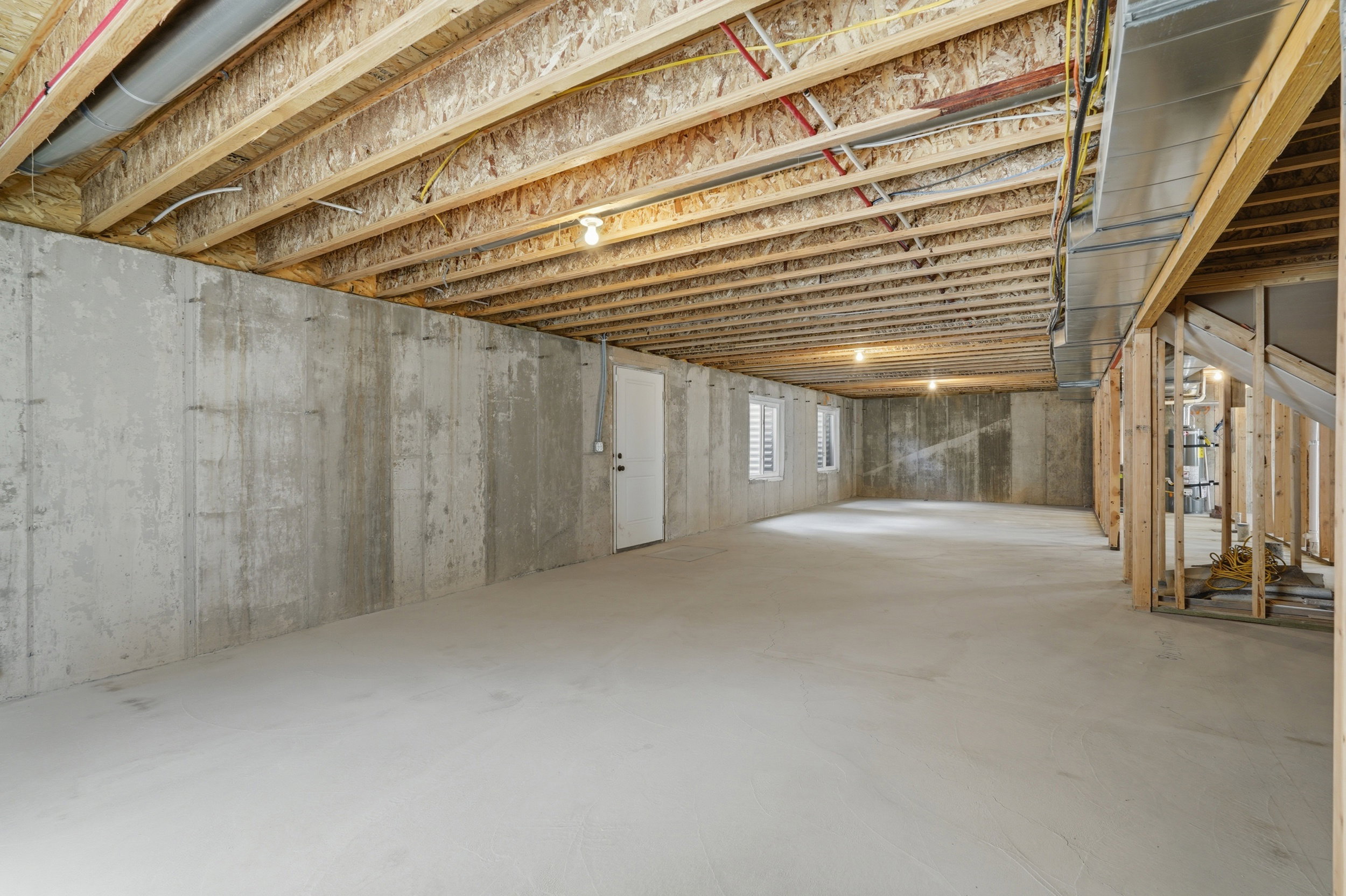 Unfinished basement w/ exterior entrance