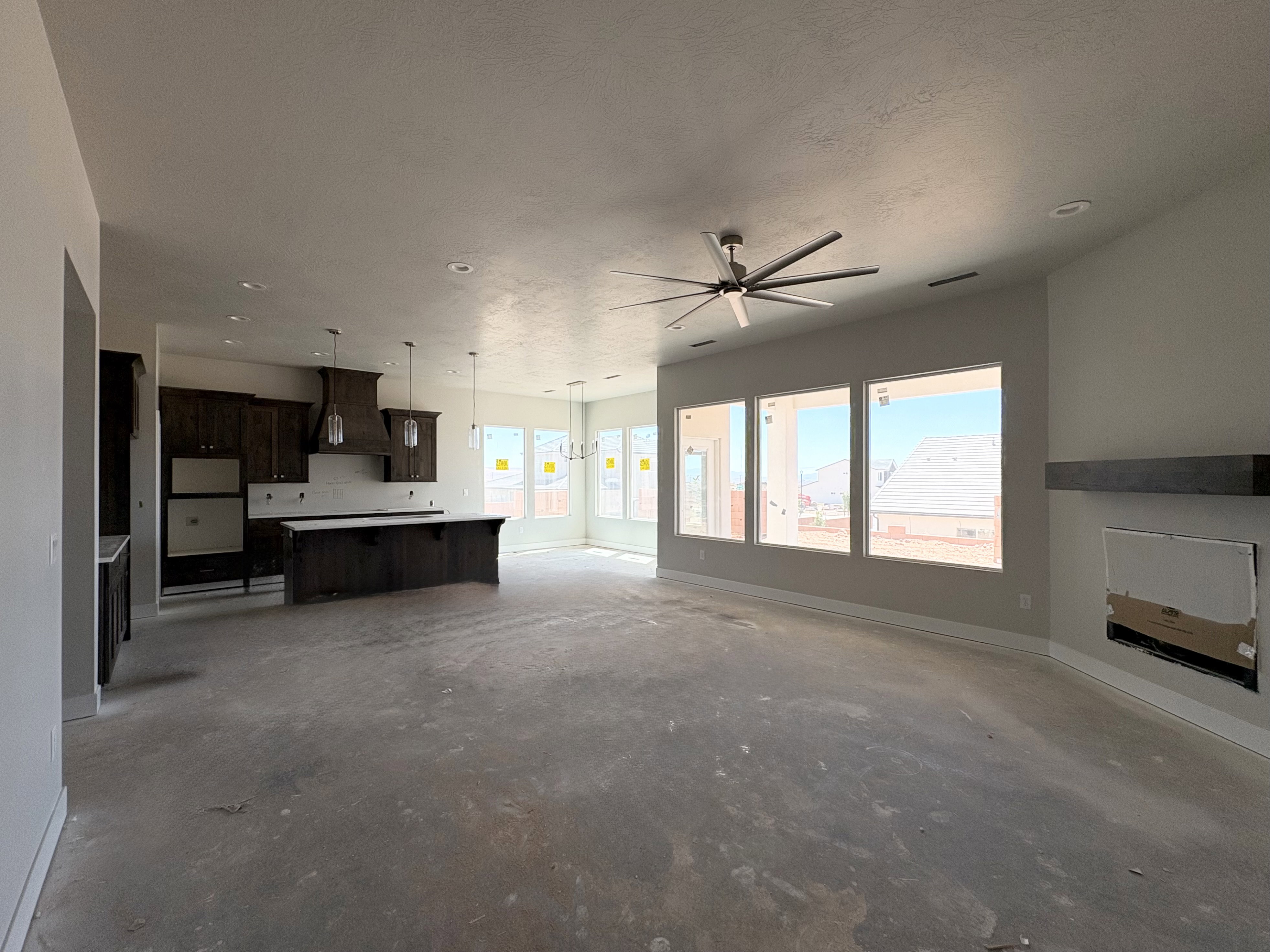 Main floor living areas