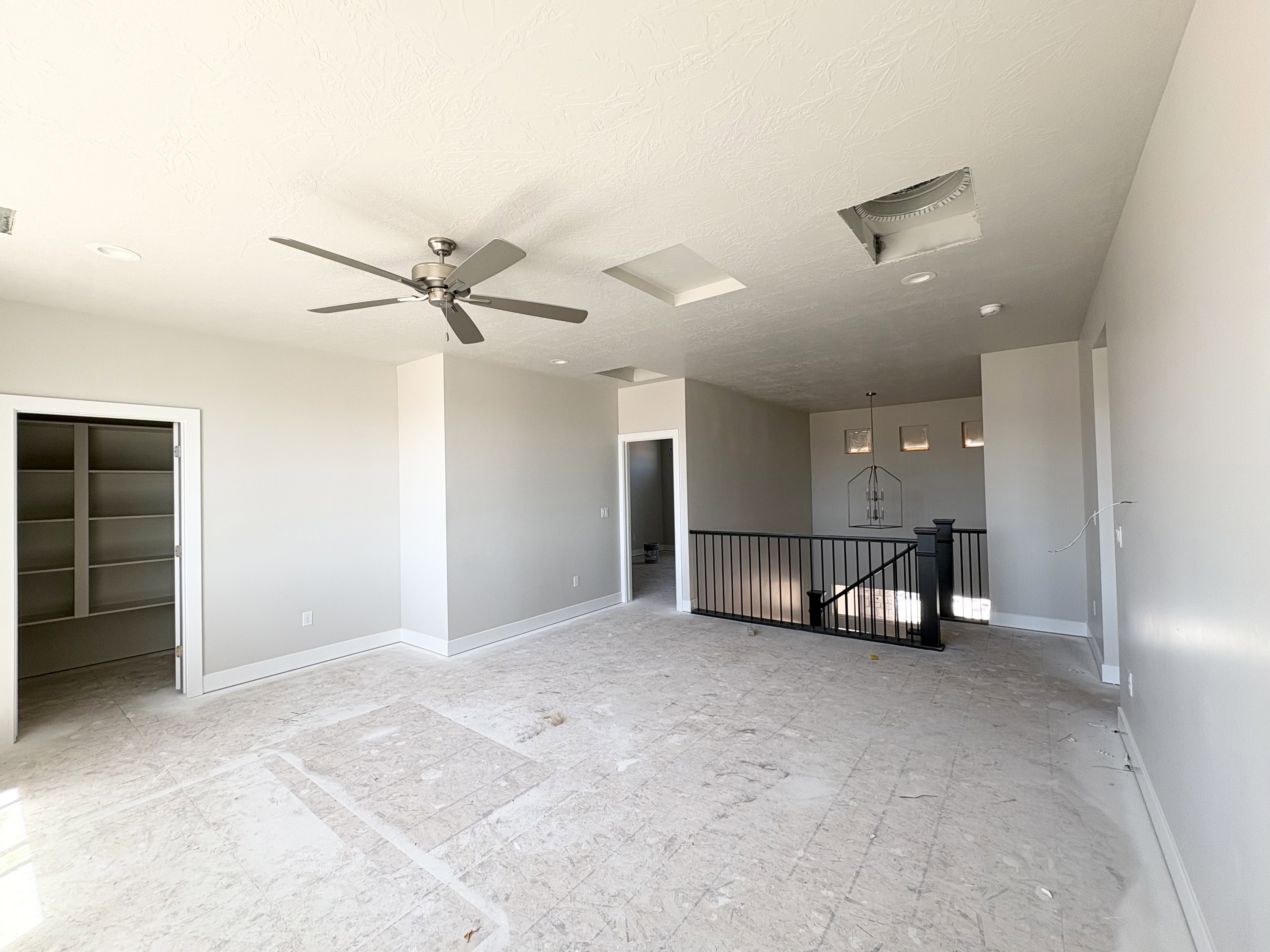 2nd floor family room