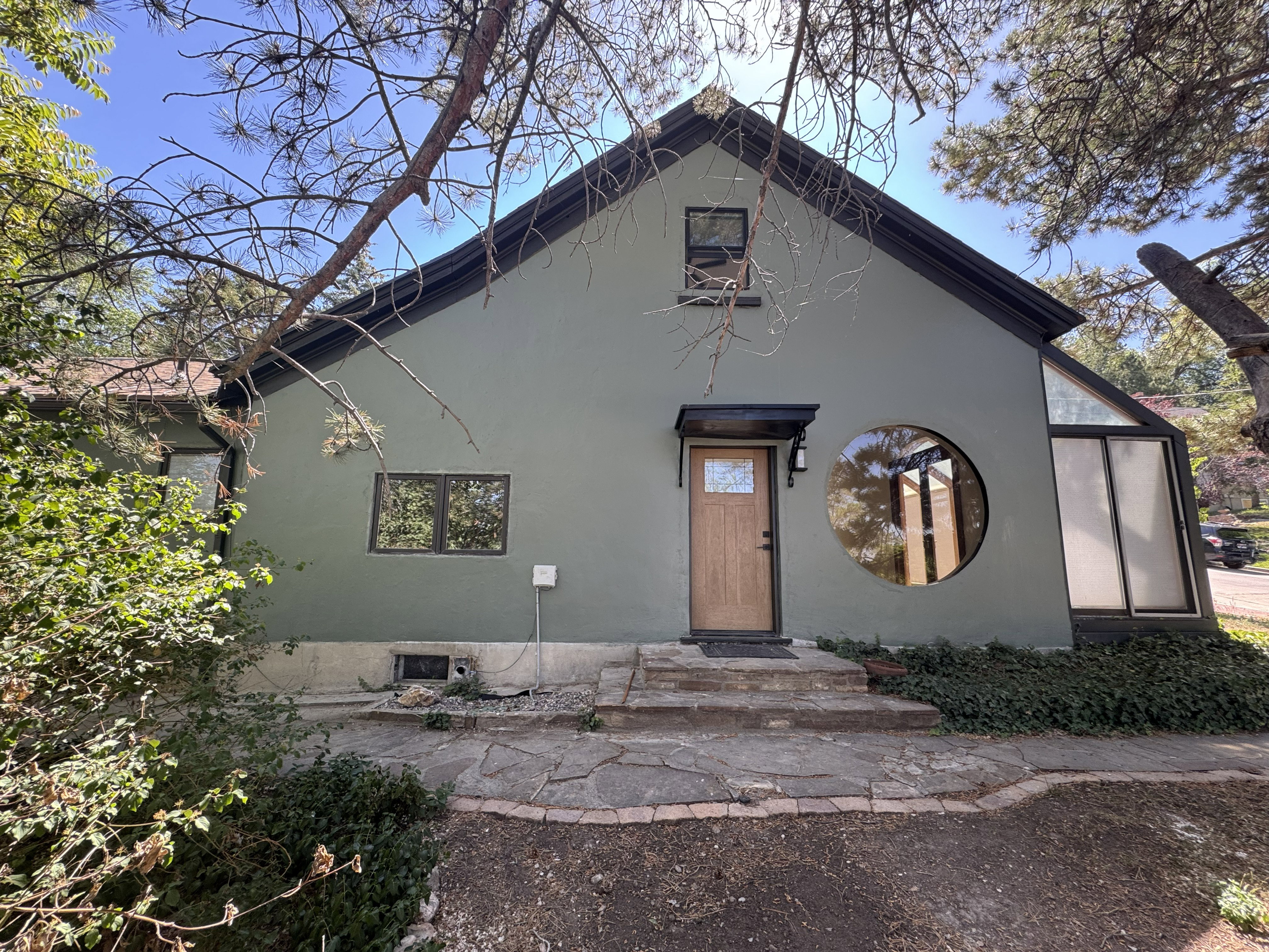 528 N WEST CAPITOL ST Salt Lake City UT 84103
