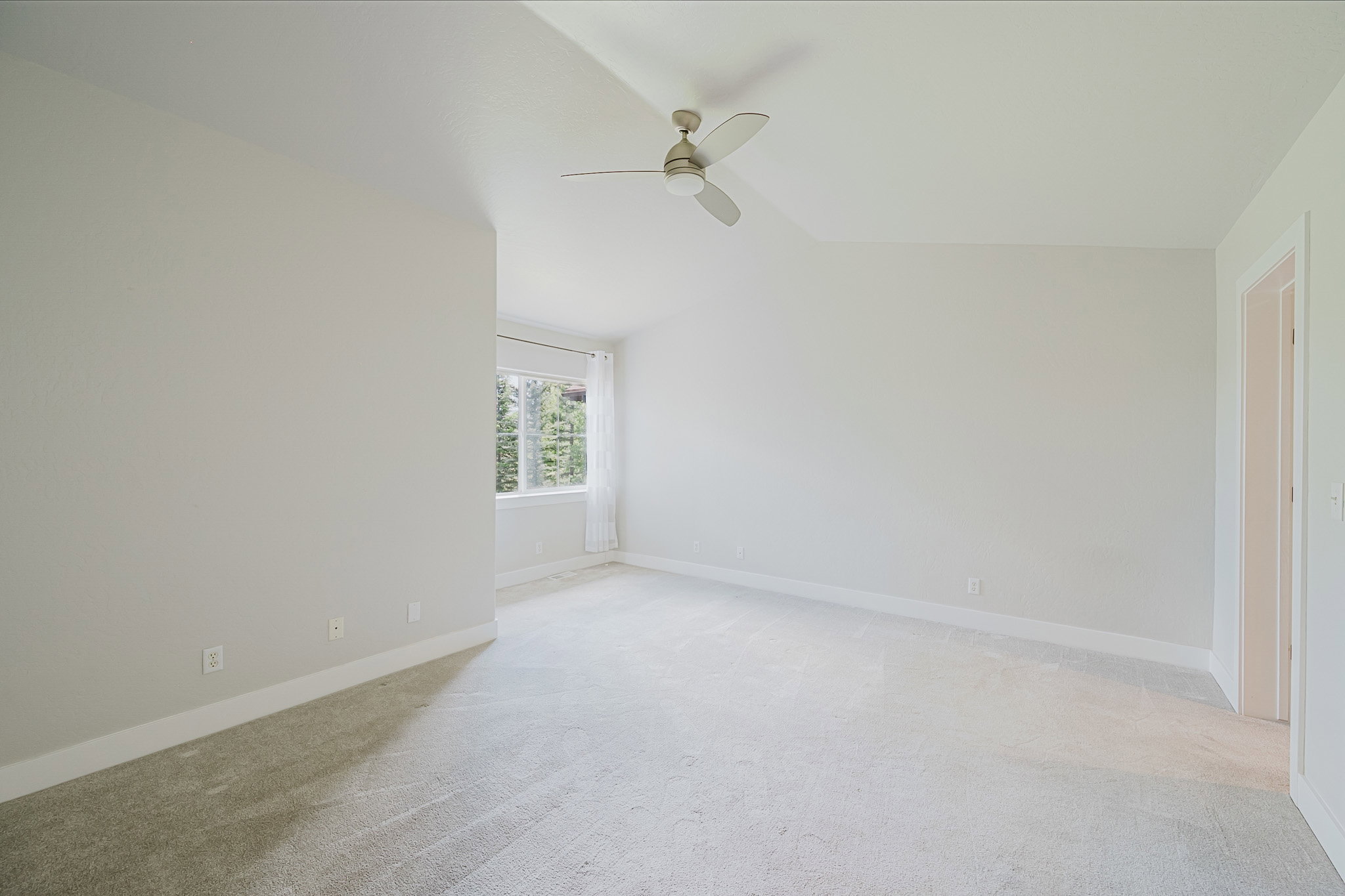 Primary bedroom is very large, with walk-in closet and ensuite full bath.