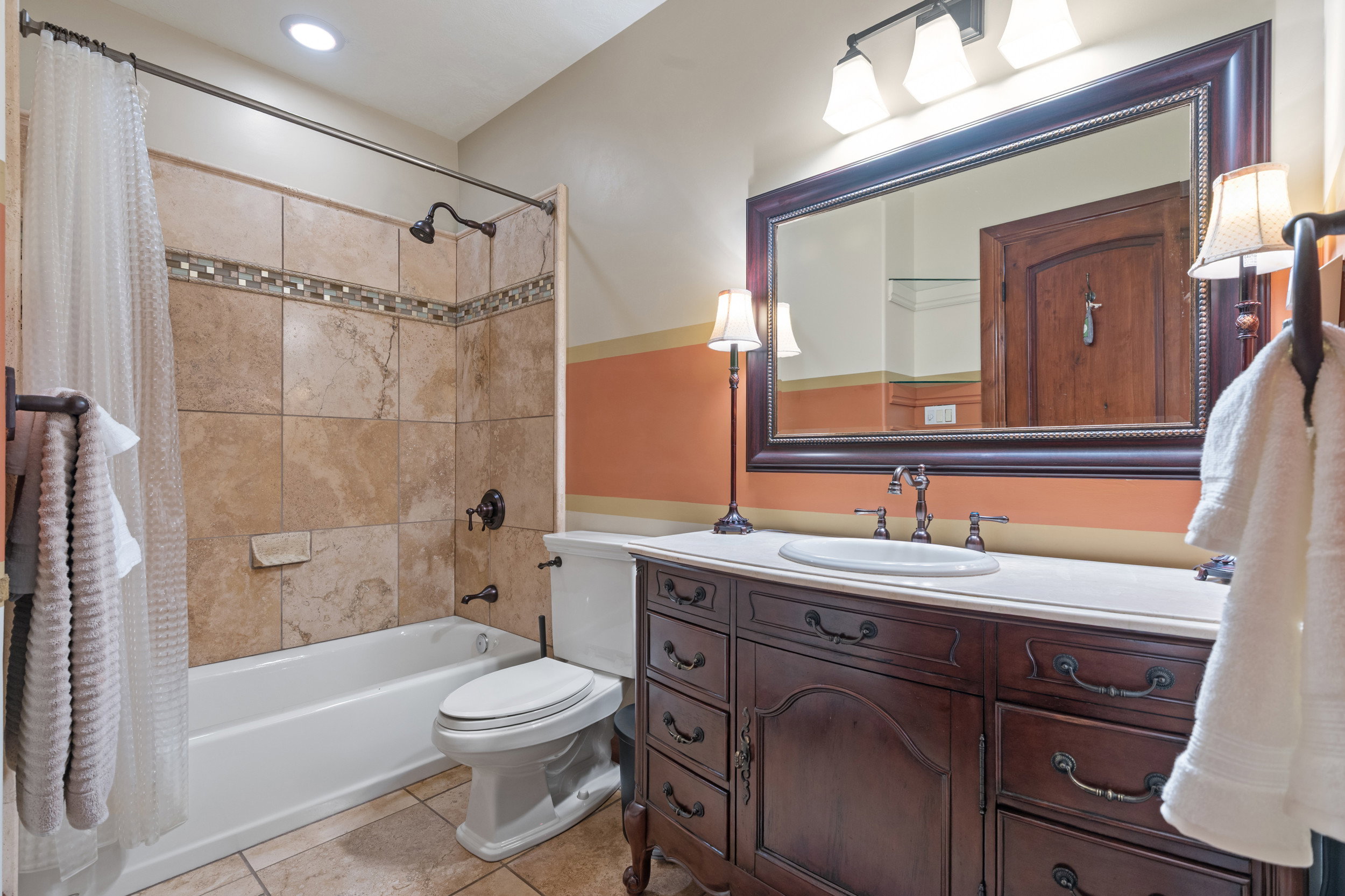 Full Bath off of Downstairs Primary Bedroom