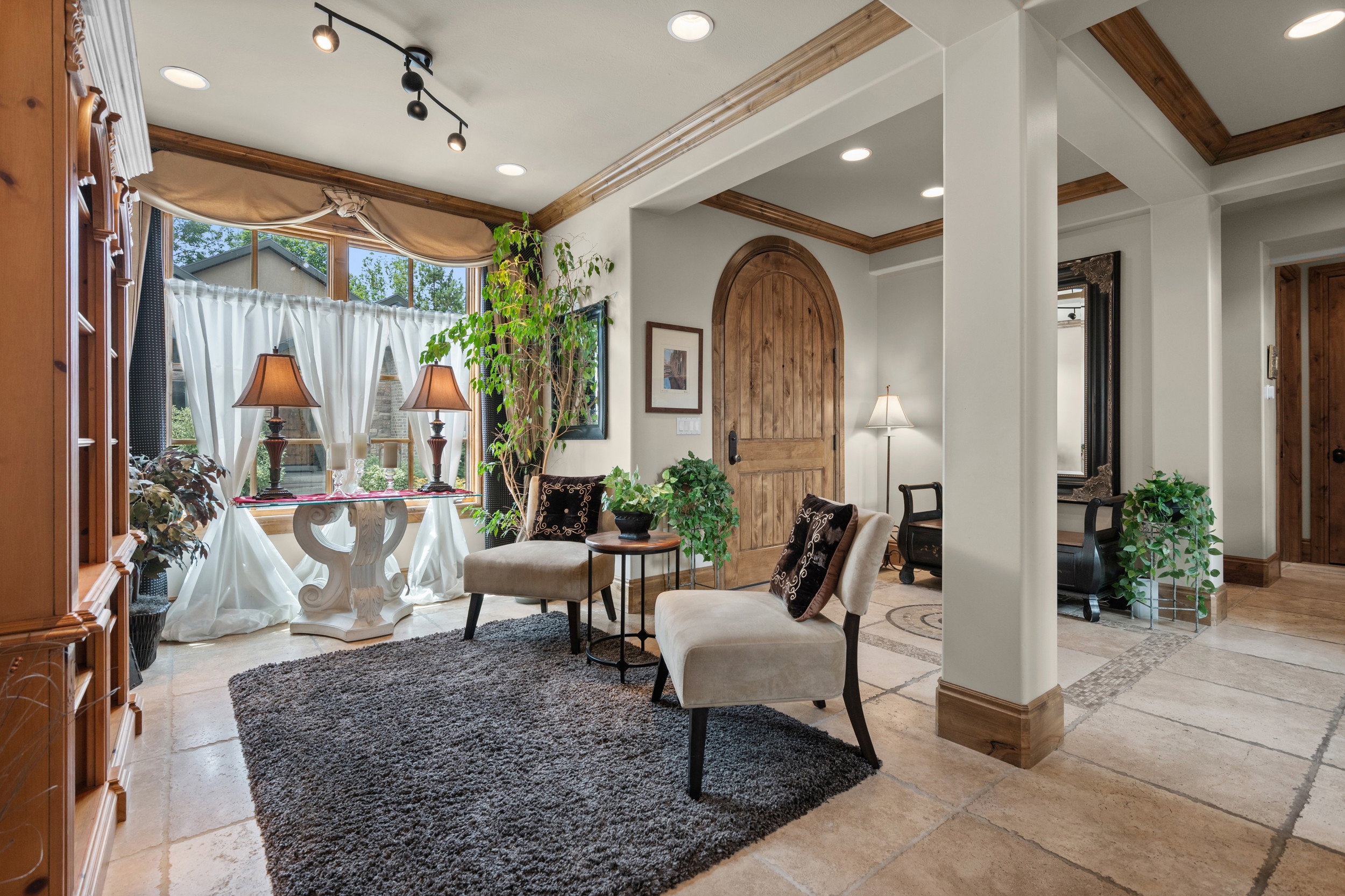 Reading Nook – Conversation Area