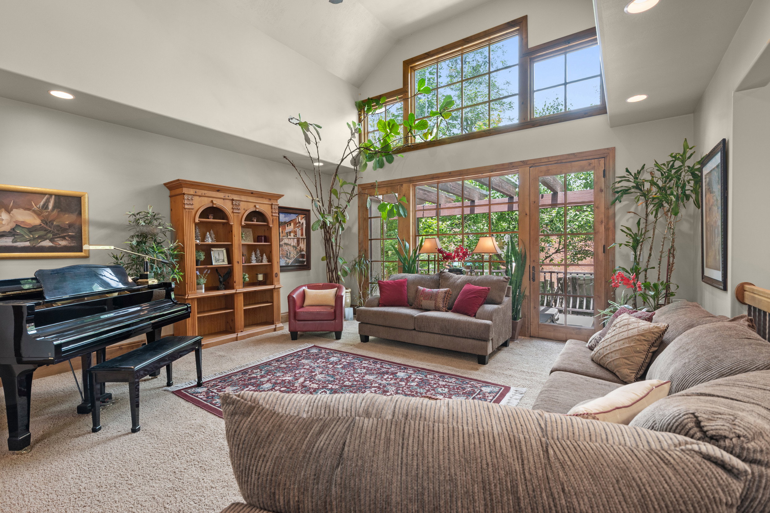 Living Room – Overlooking Back Deck and Hot Tub