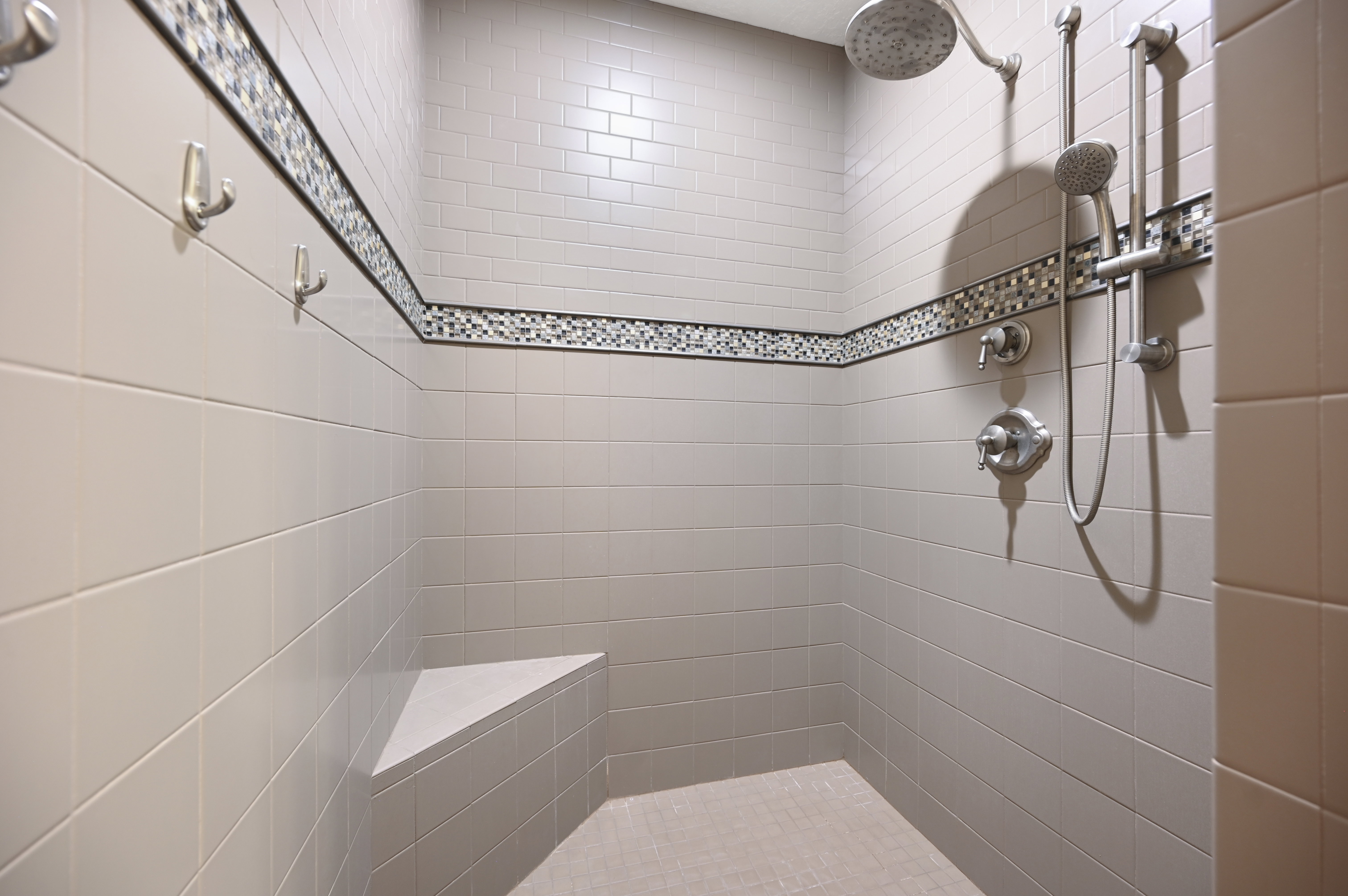 Walk in shower in the casita.