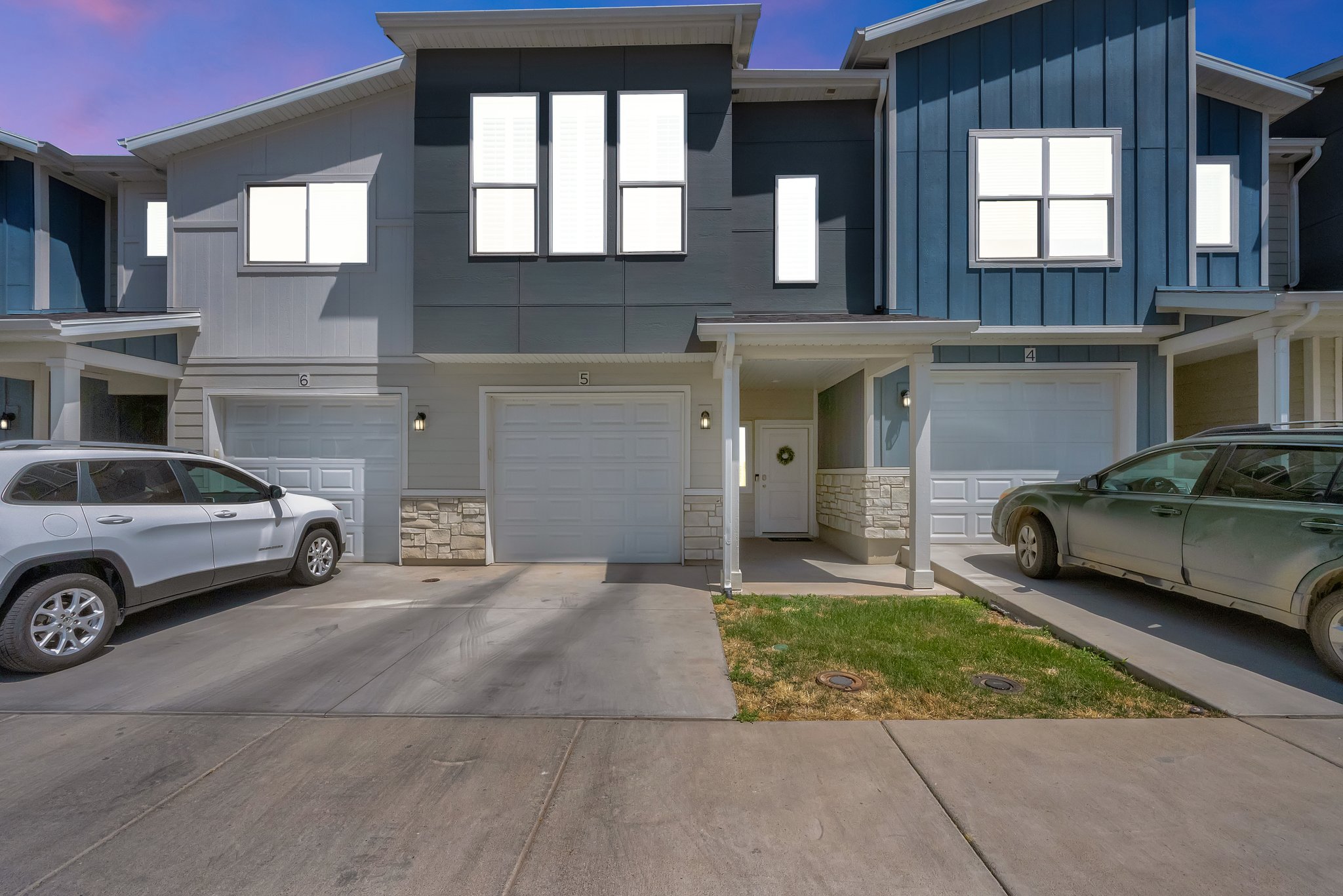 Modern multi-unit dwelling with a contemporary facade