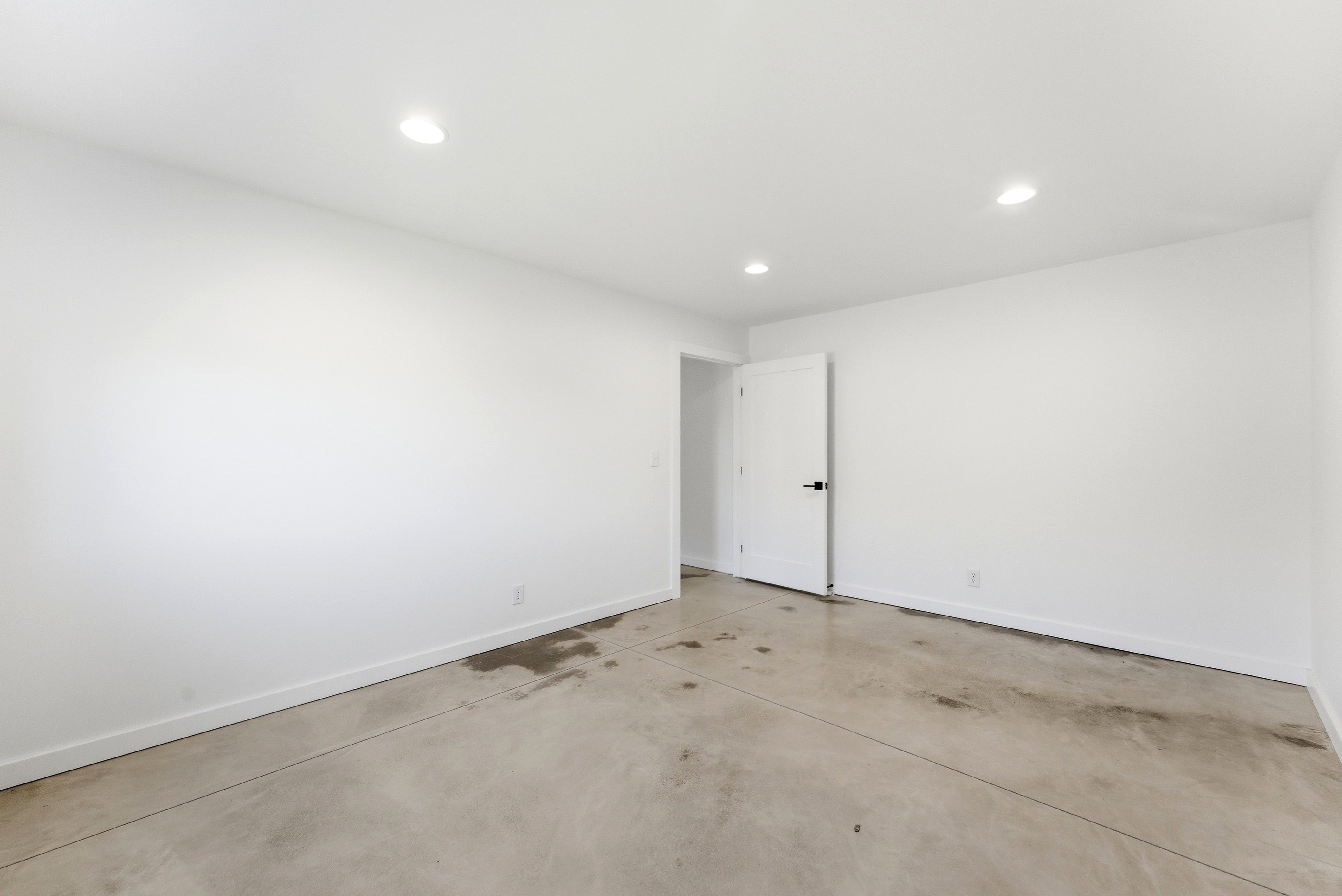 Extra Living Space in Detached Structure