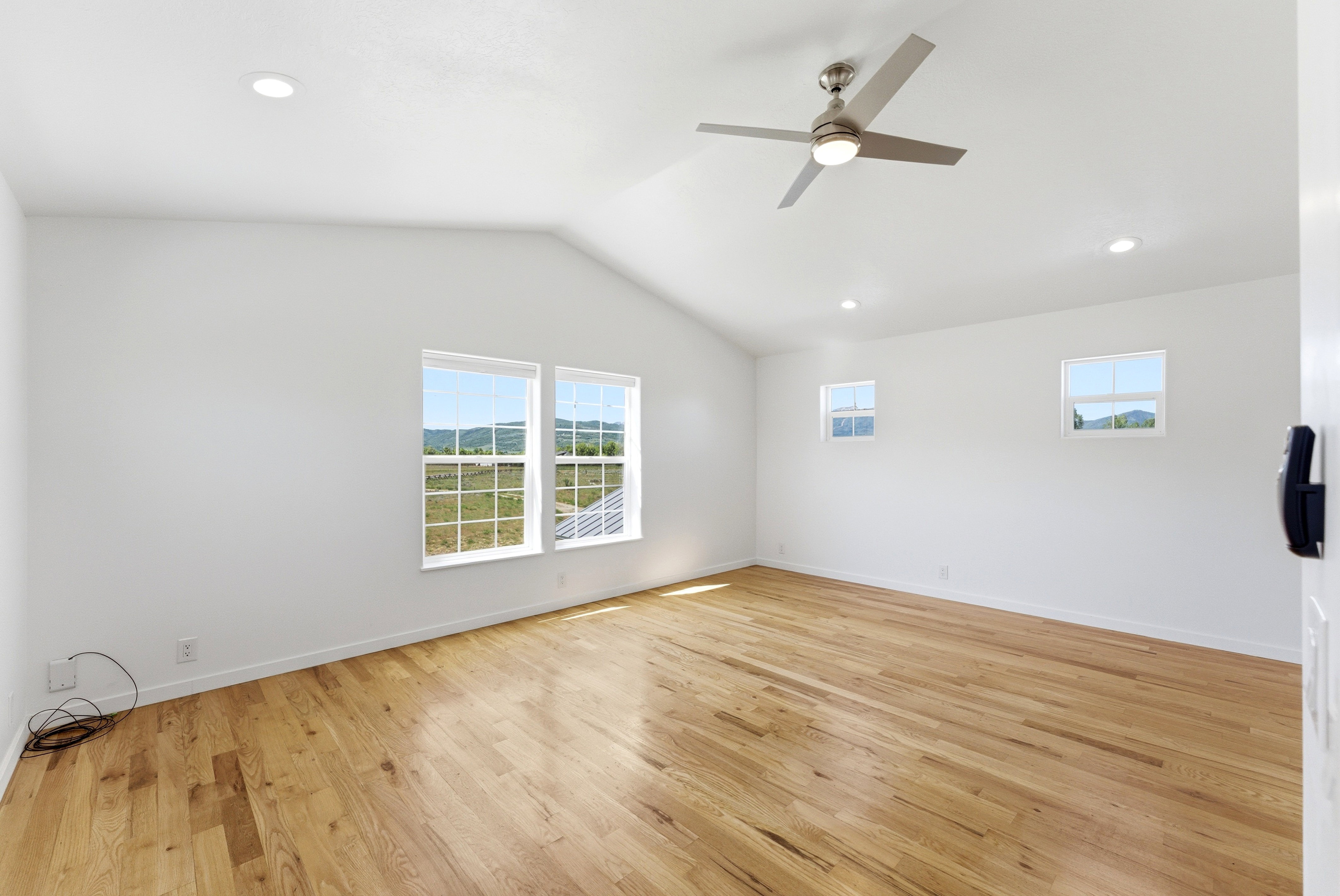 Guest Bedroom/Additional Living Space
