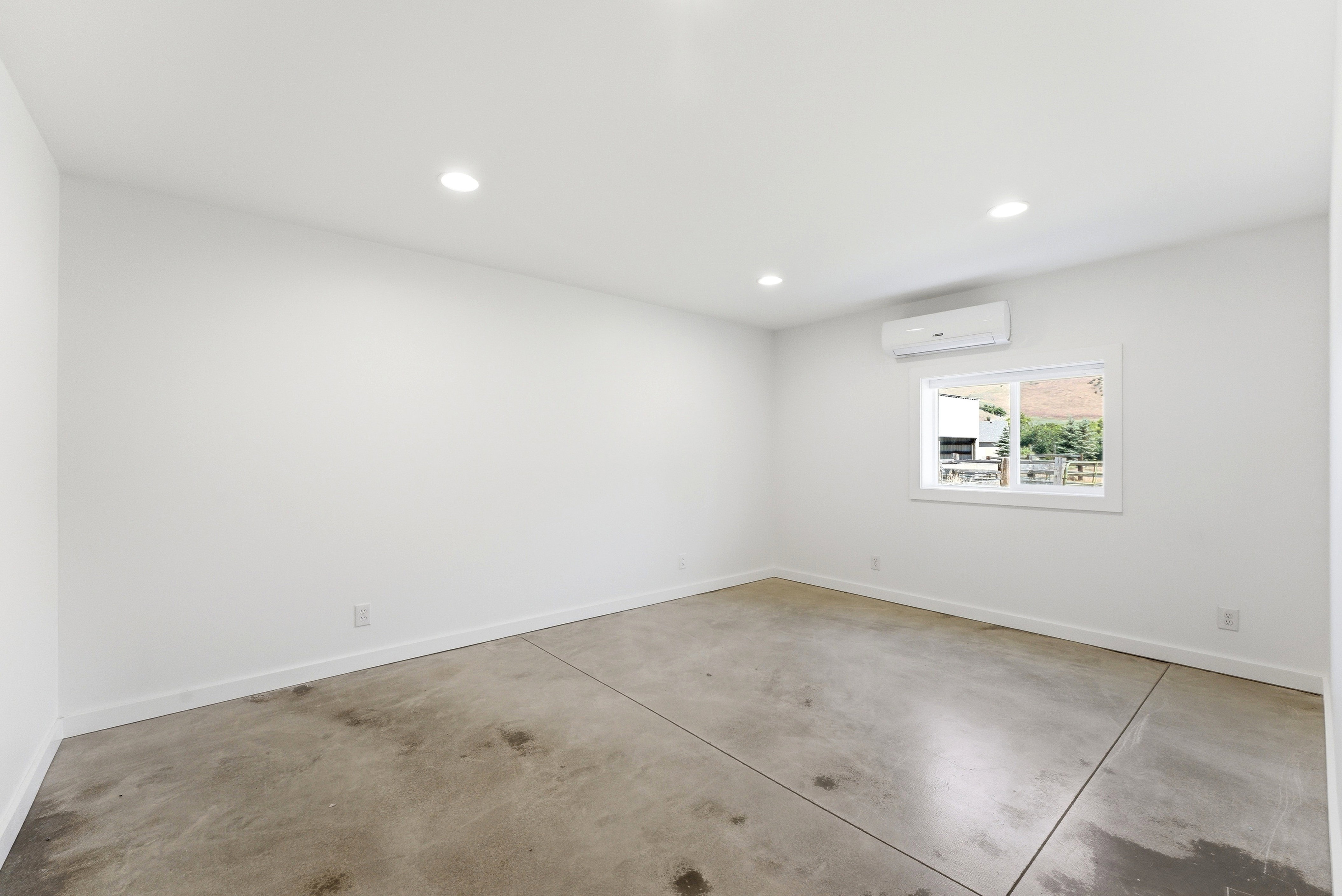 Extra Living Space in Detached Structure