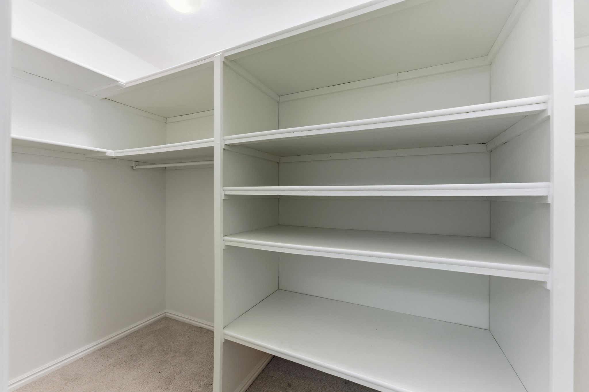 Walk in closet