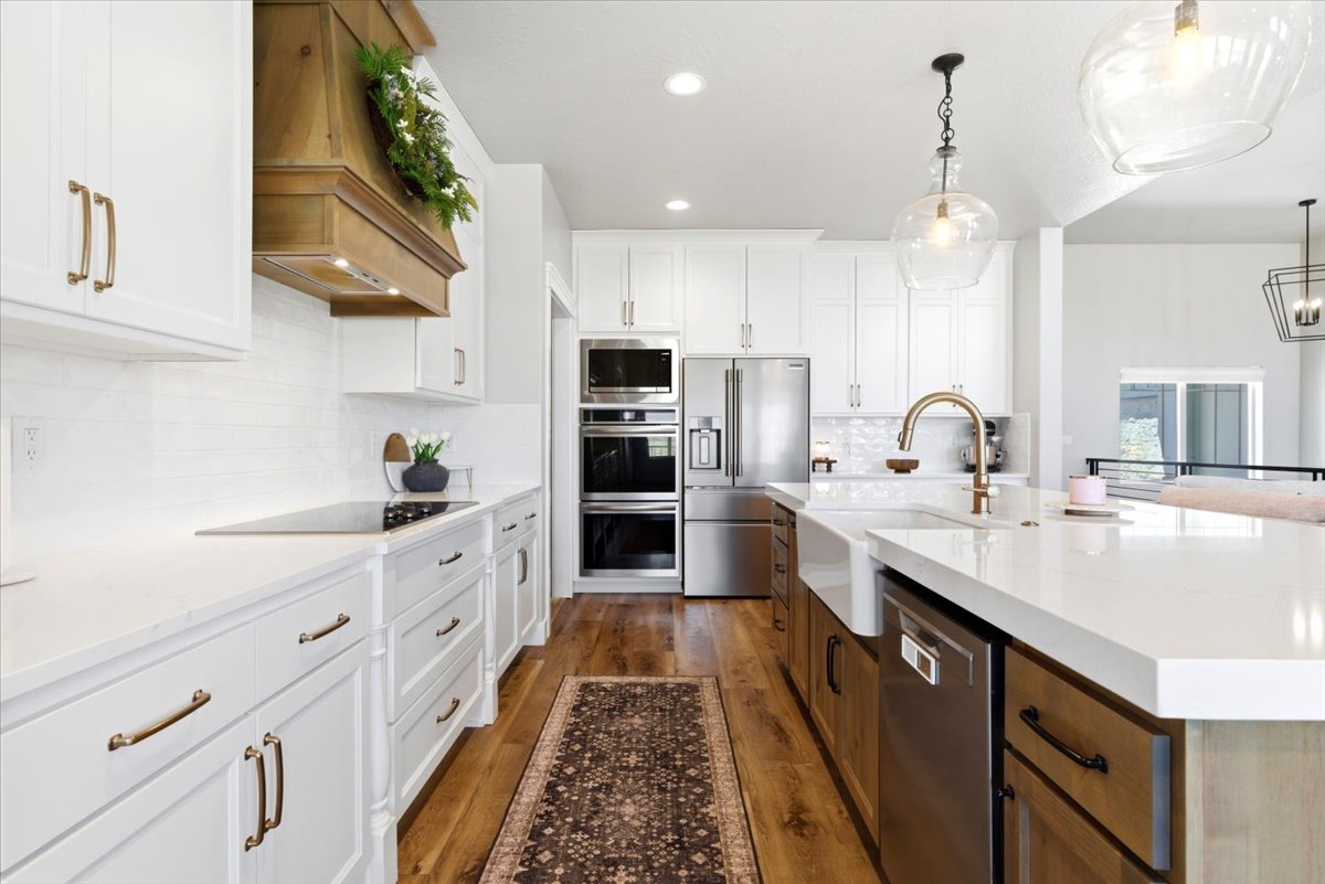 Gourmet Kitchen