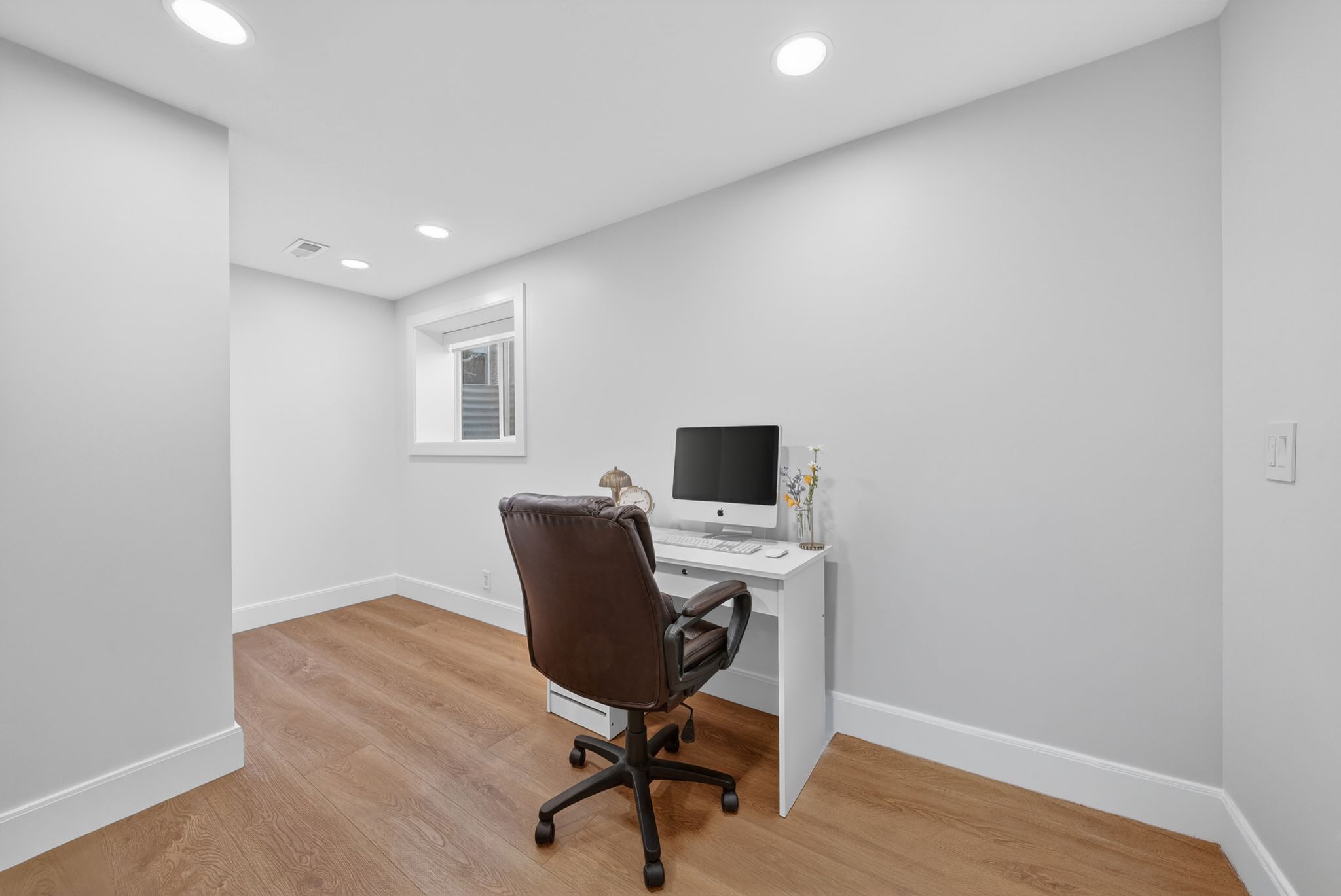 Basement bedroom/office