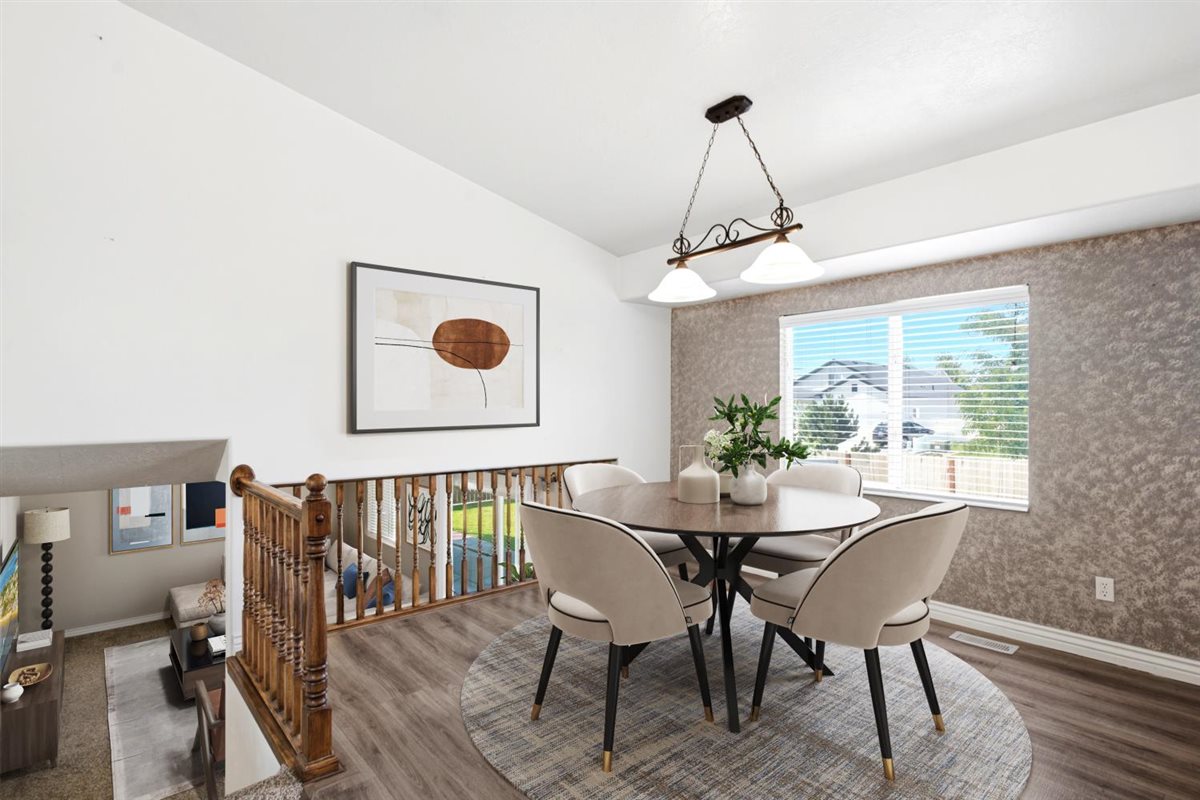 Virtually Staged Dining Area