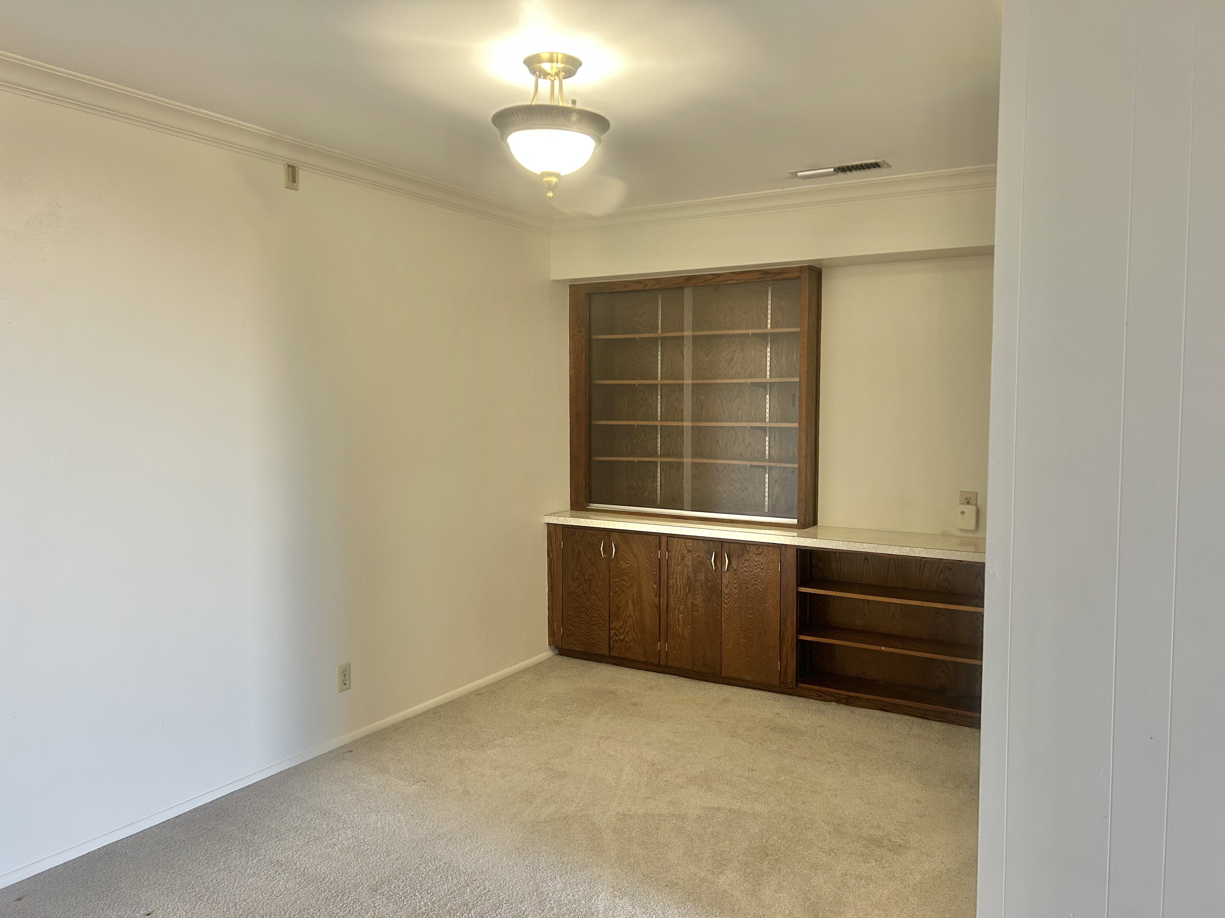Empty room