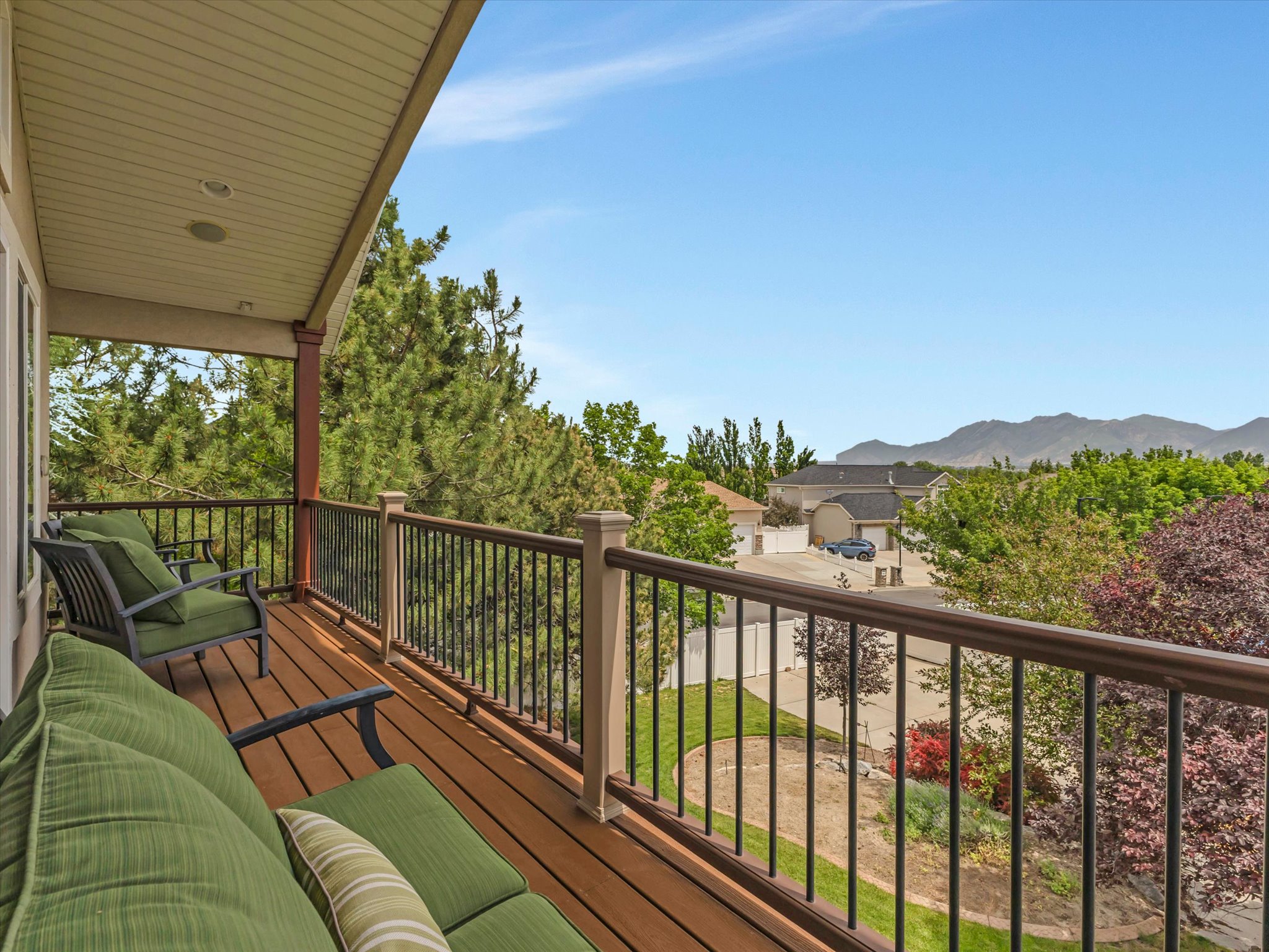 Primary suite private balcony