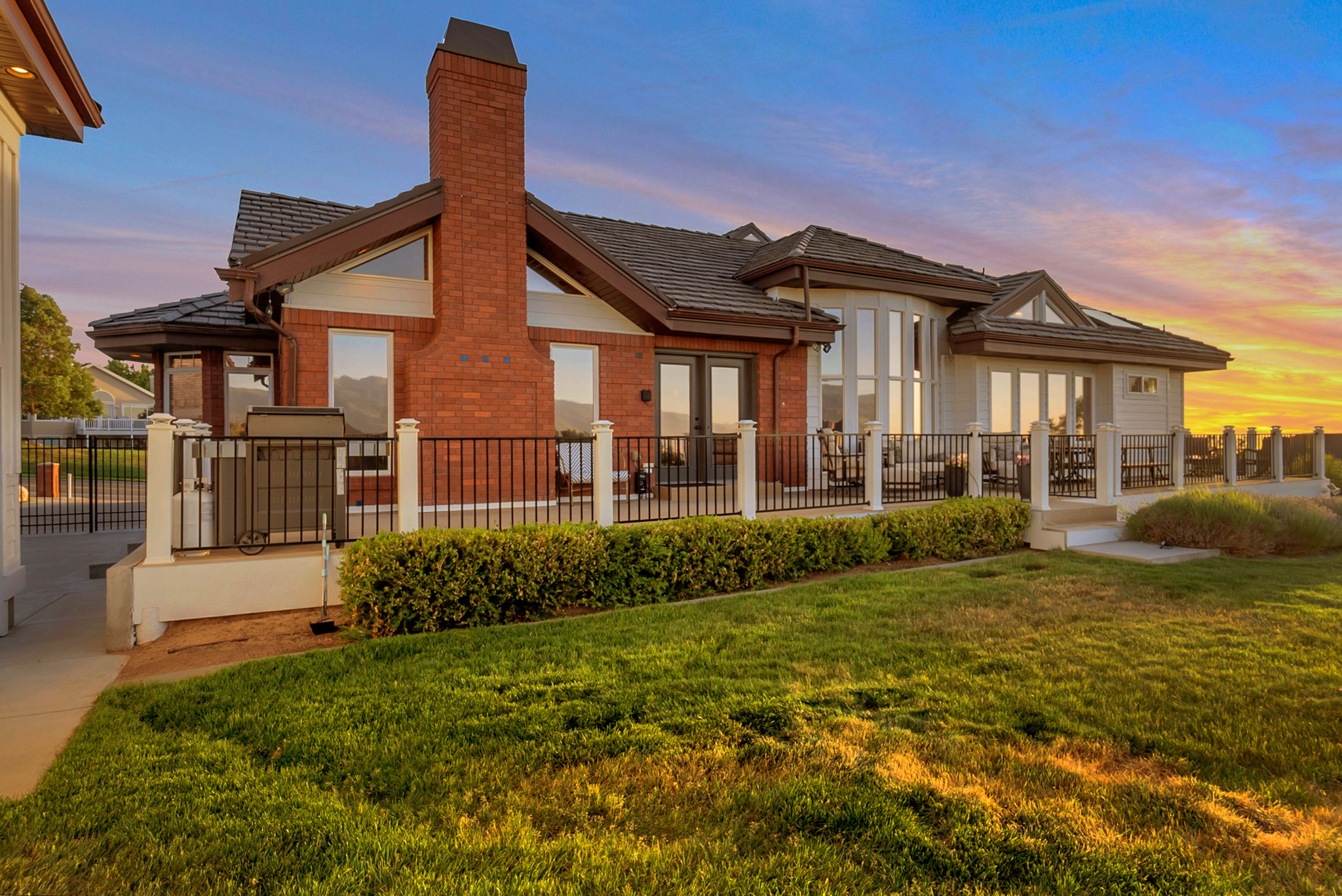 Deck runs the entire length of the home!