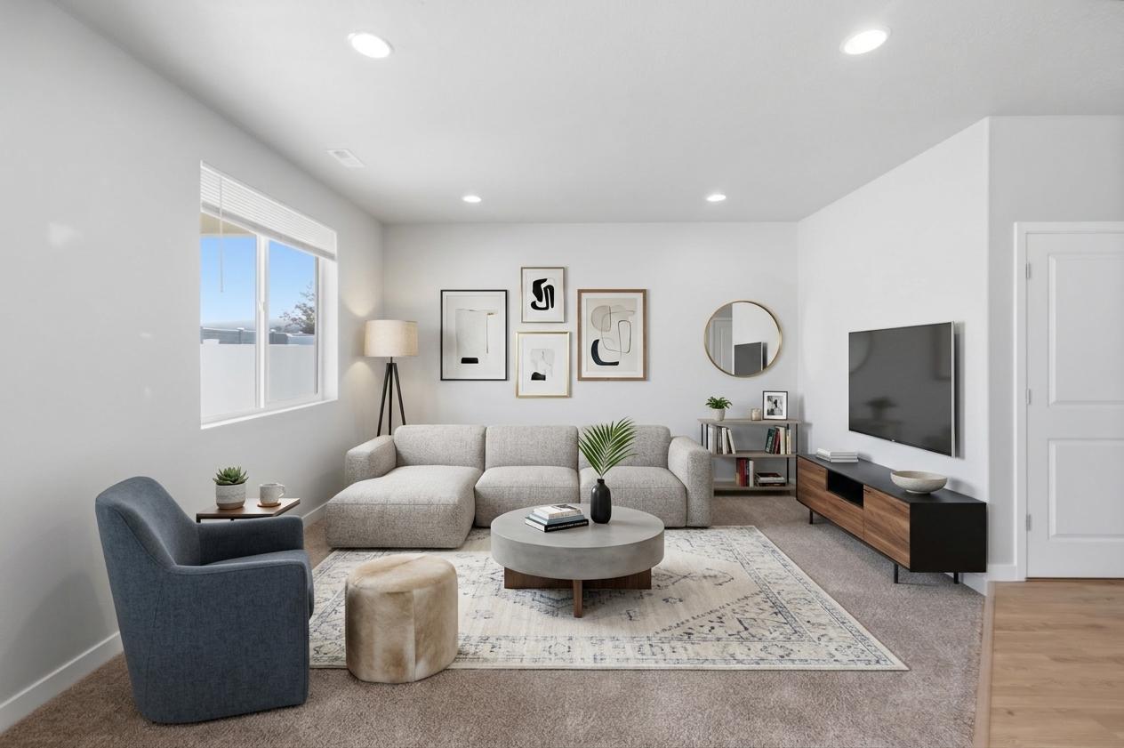 VIRTUAL STAGING