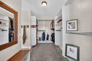 Walk in closet