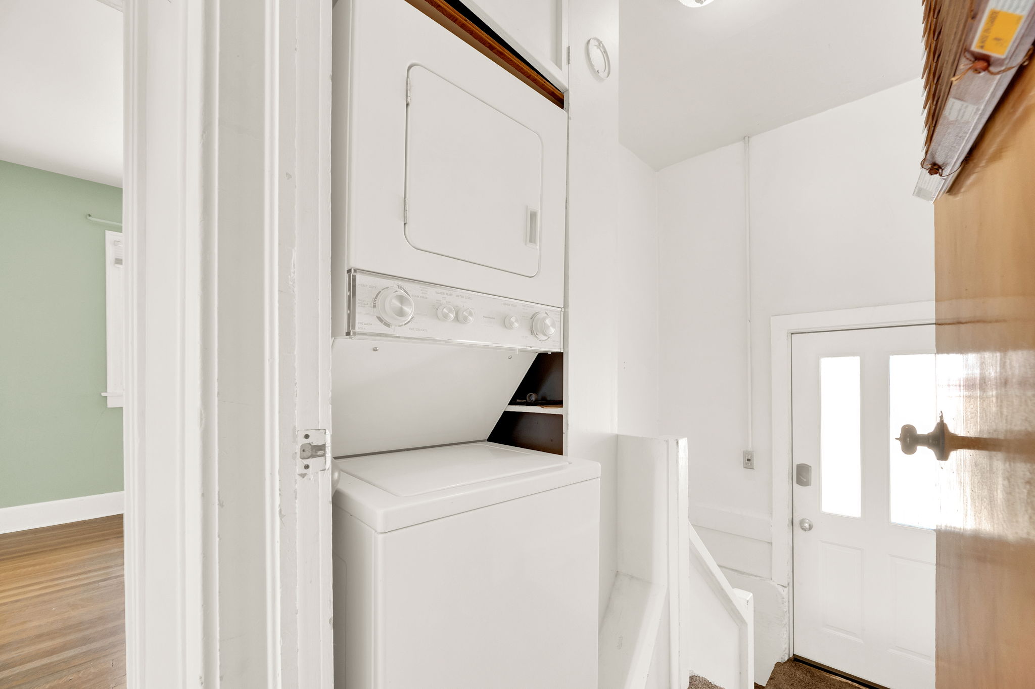 Stackable washer and dryer unit