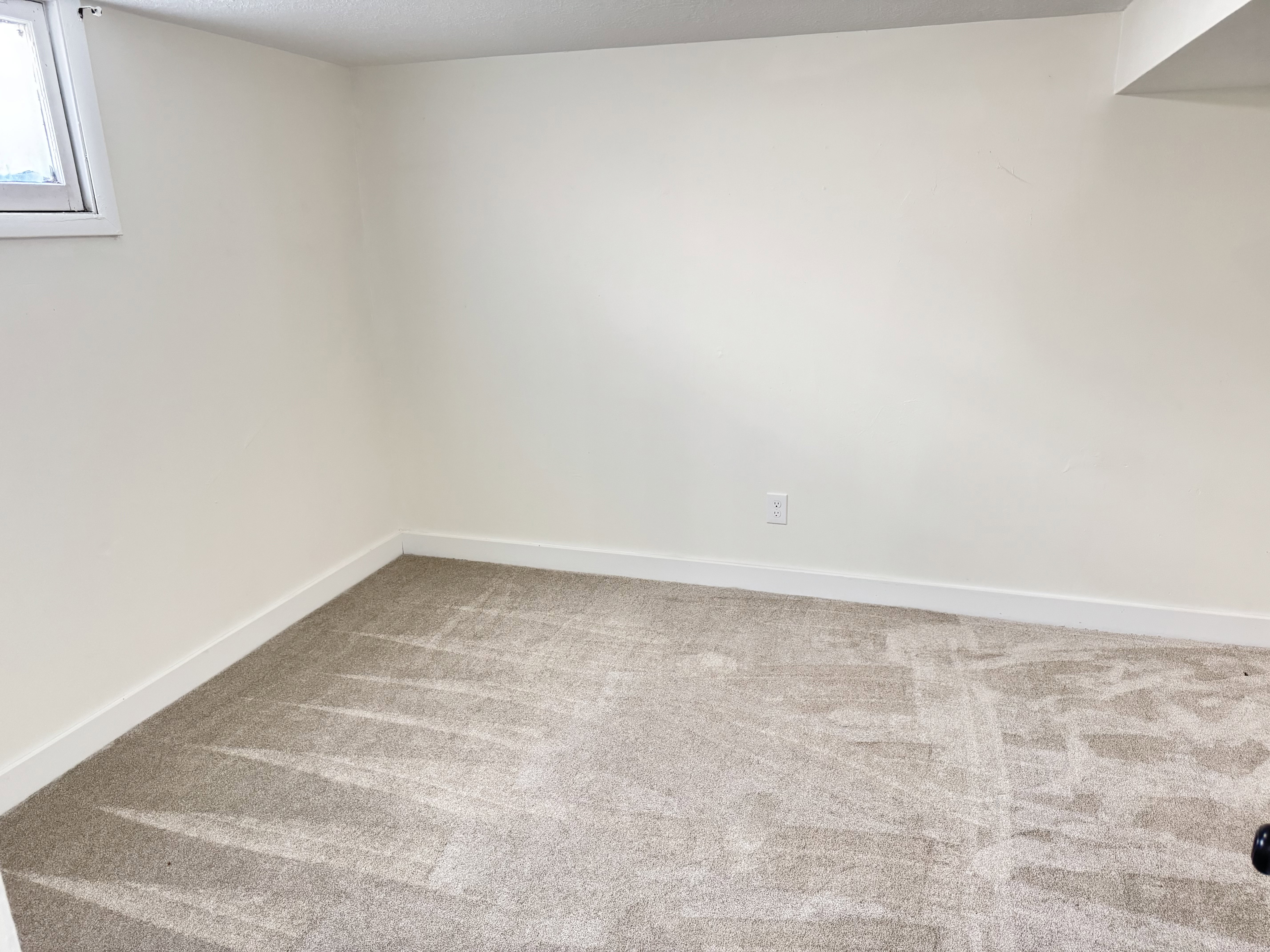 Empty room