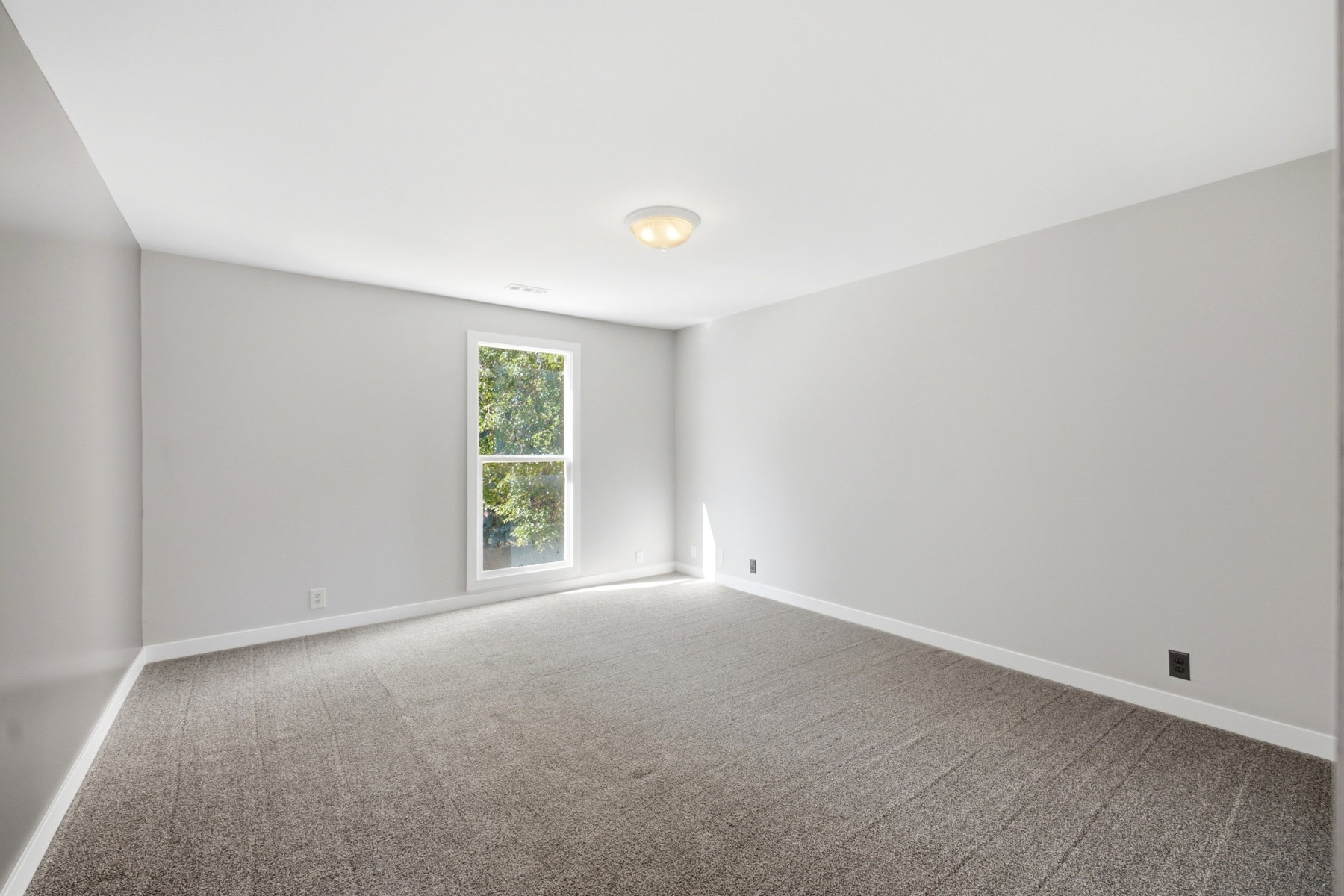 Empty room