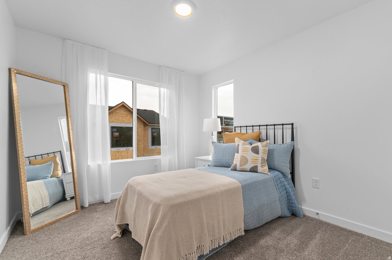 Picture of Model Haven, not of current listing.