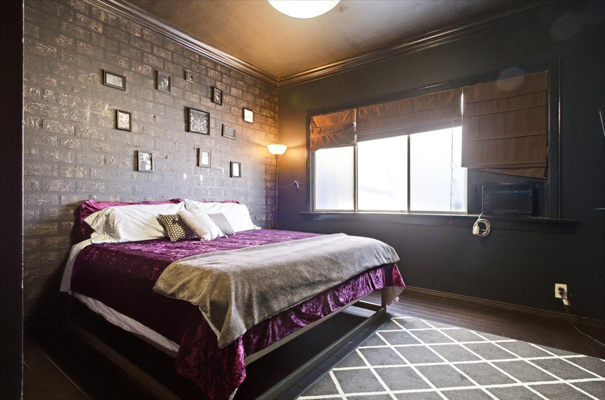 Accent wall with textured brick-style finish