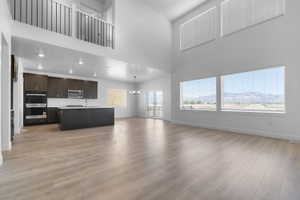Picture of a Sydney in the same community. Not of current listing