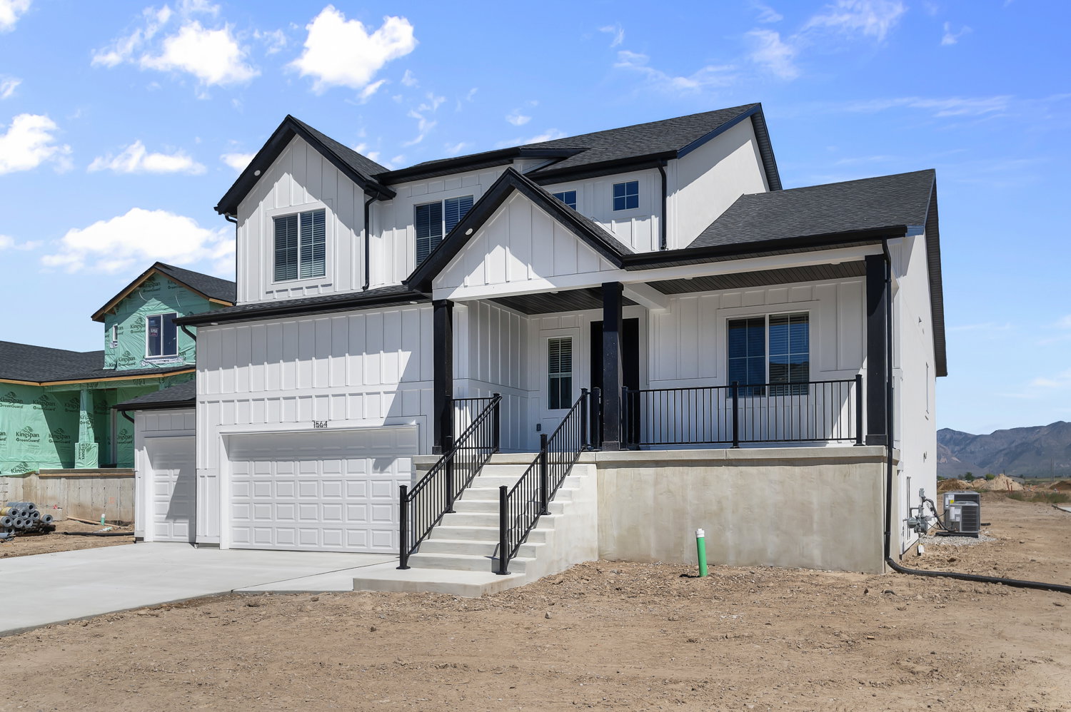 Picture of a Sydney in the same community. Not of current listing