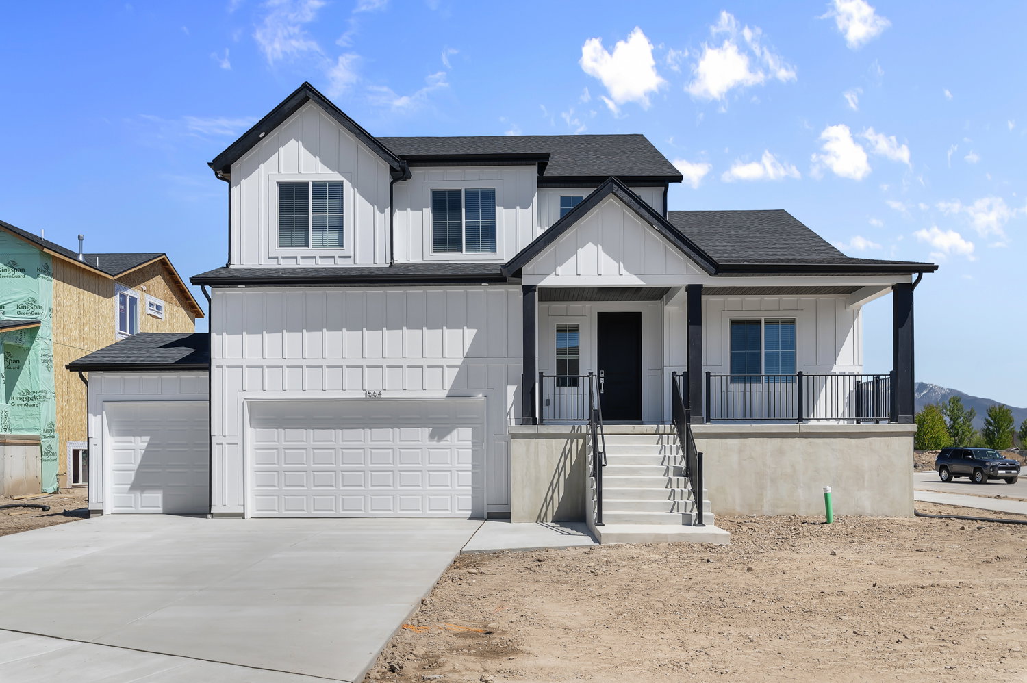 Picture of a Sydney in the same community. Not of current listing