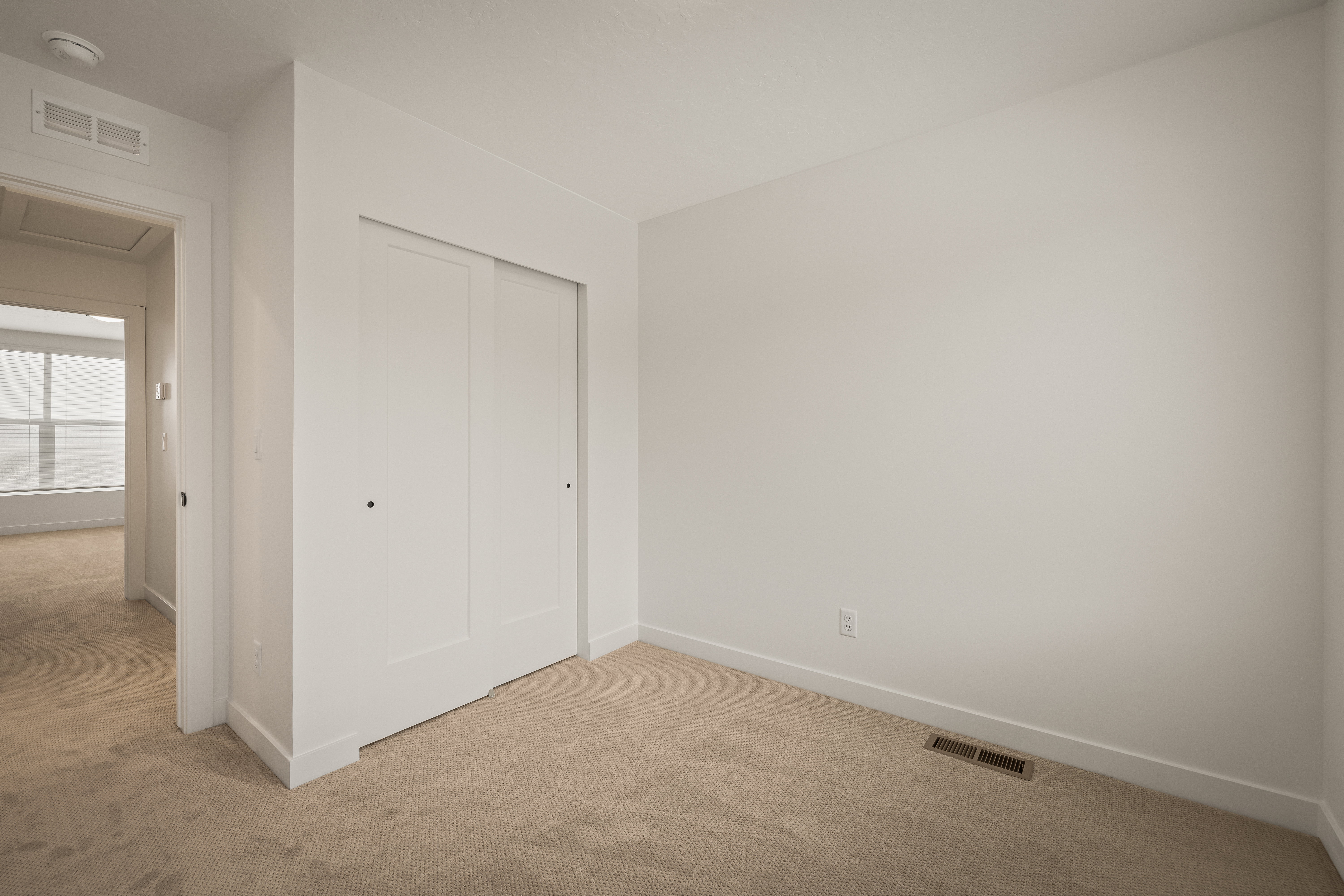Neutral toned wall finishes