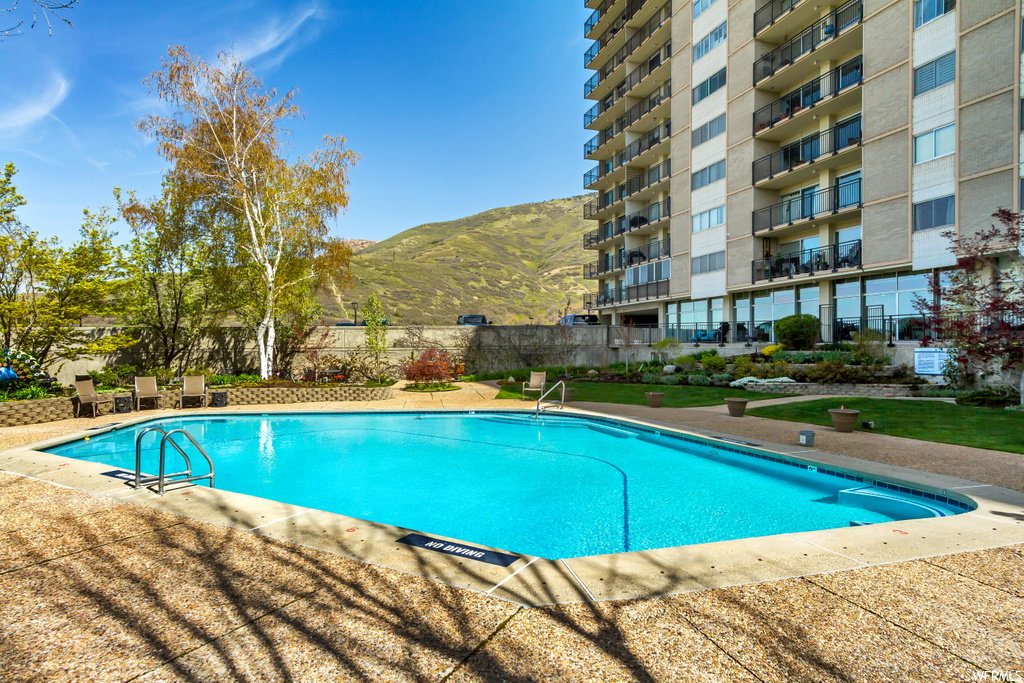 Outdoor swimming pool with fantastic views.