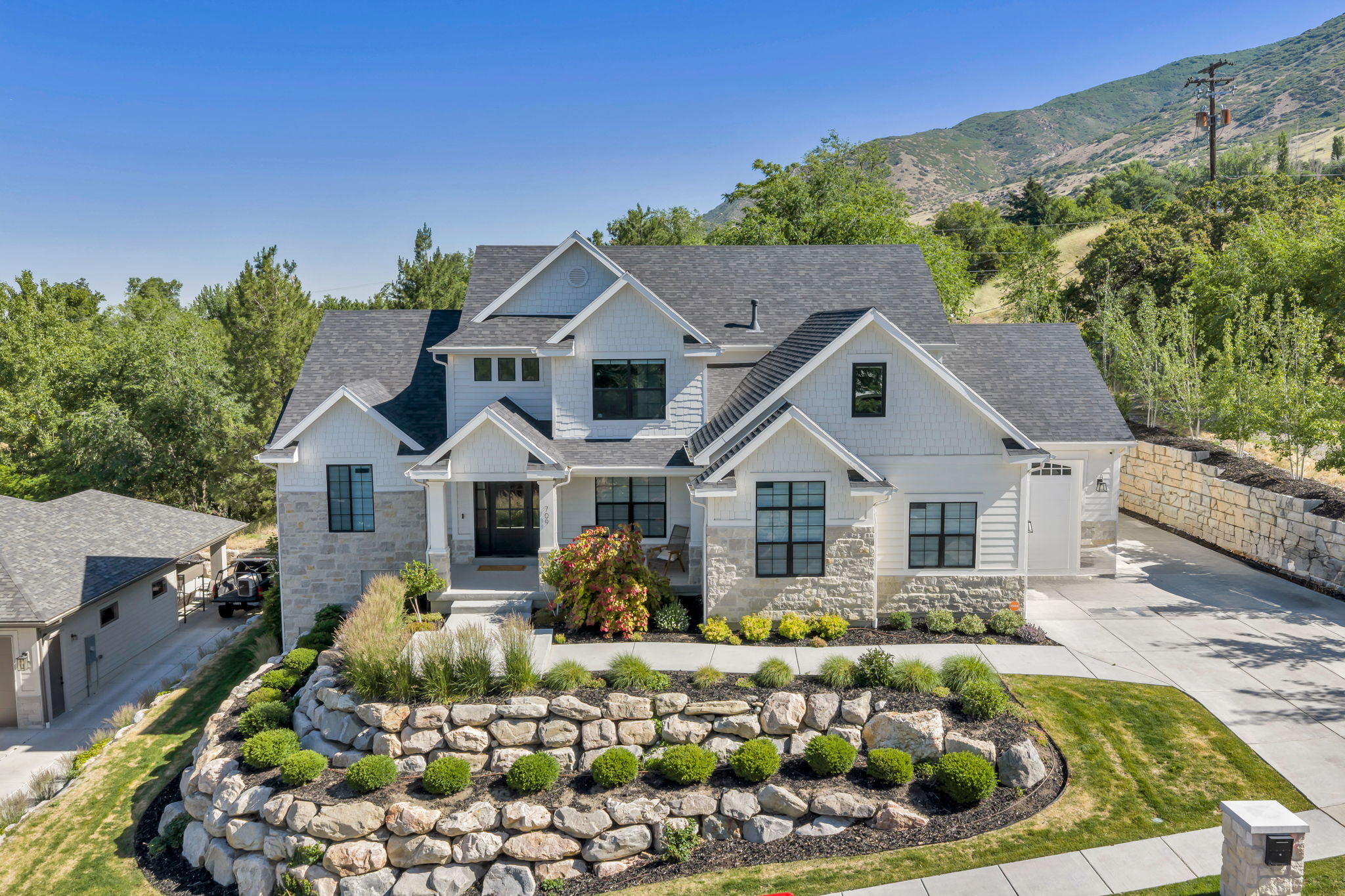 709 E 200 S Centerville UT 84014