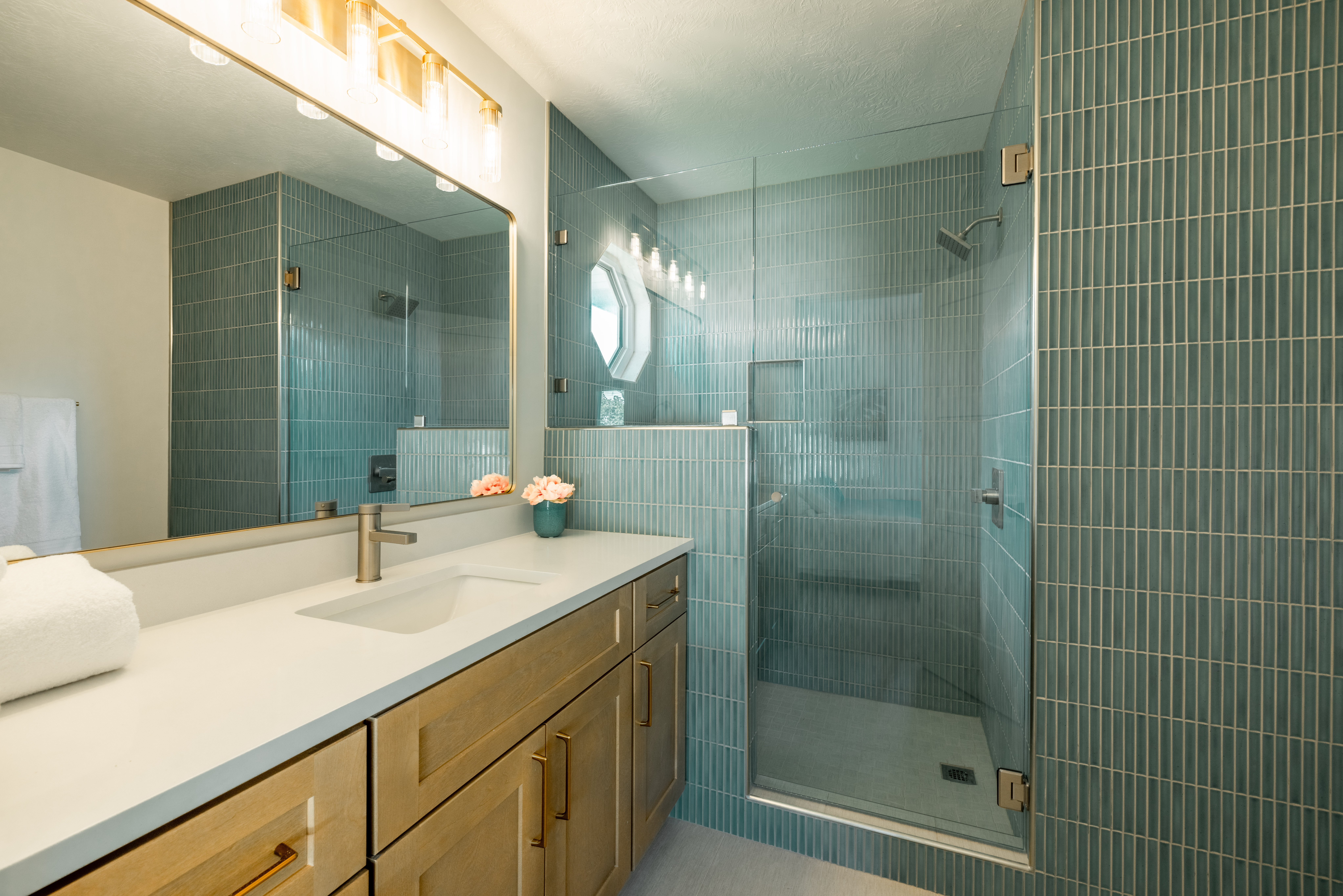 En Suite Bathroom with walk in shower and euro glass