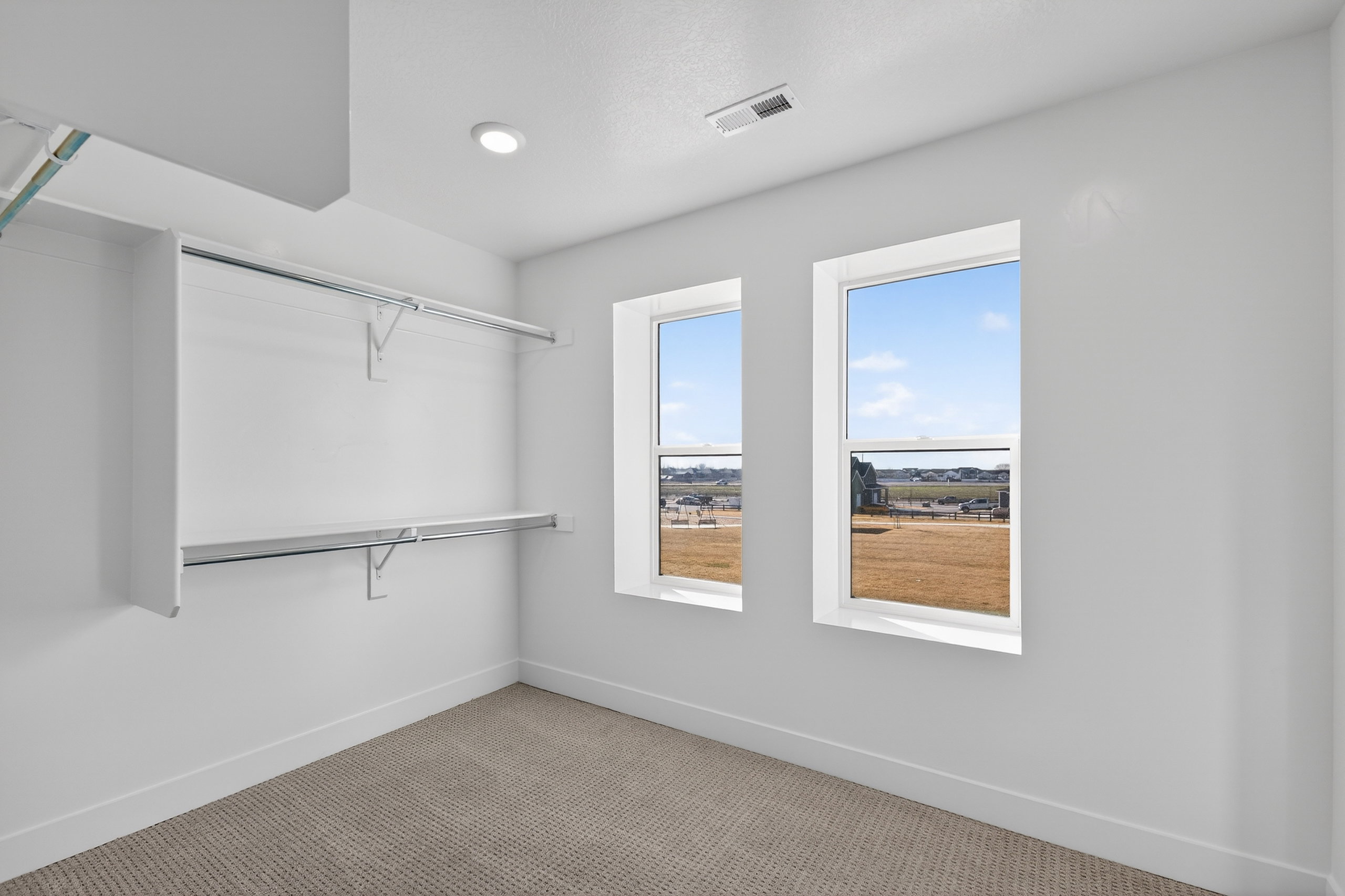 Walk in closet