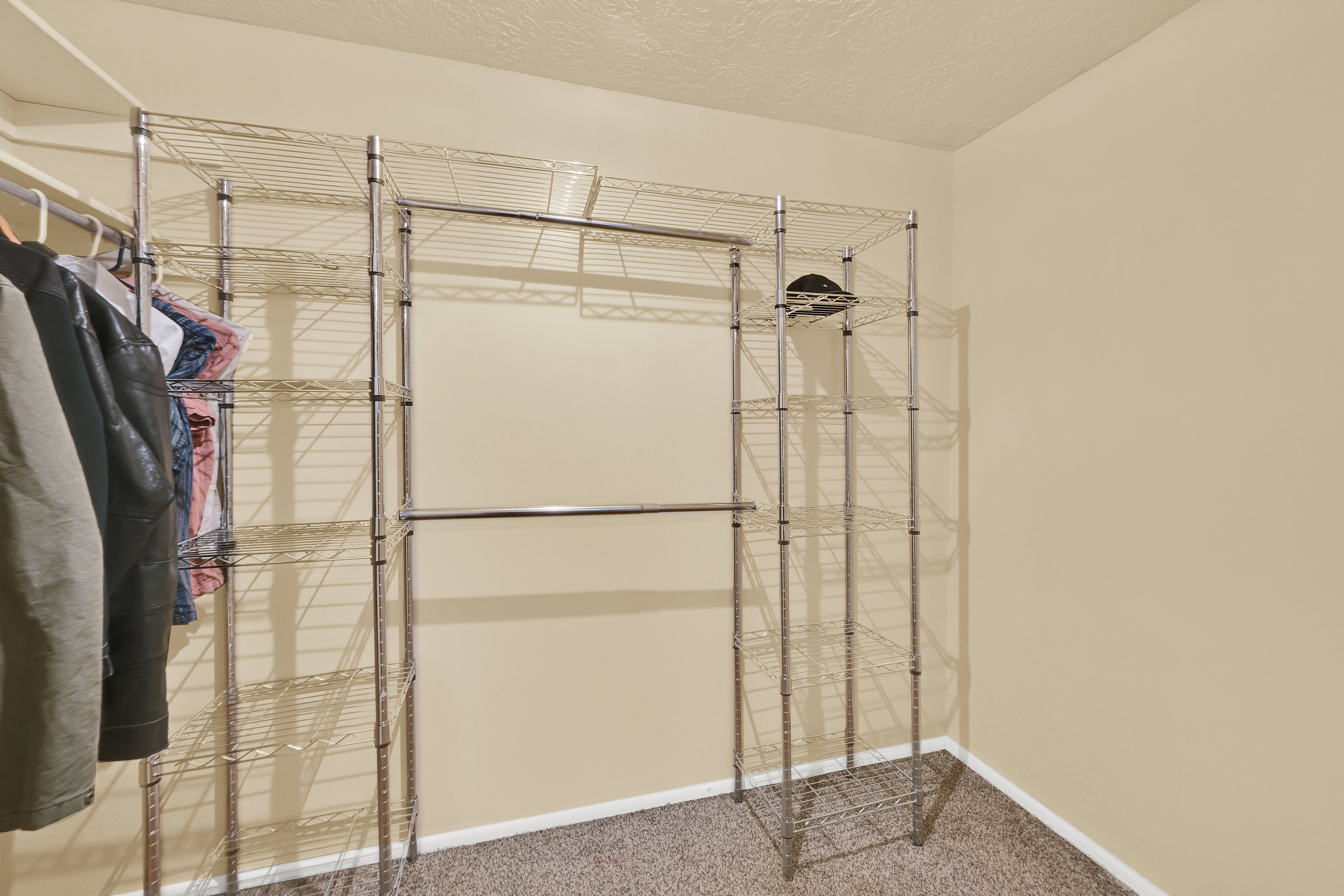 Walk in closet