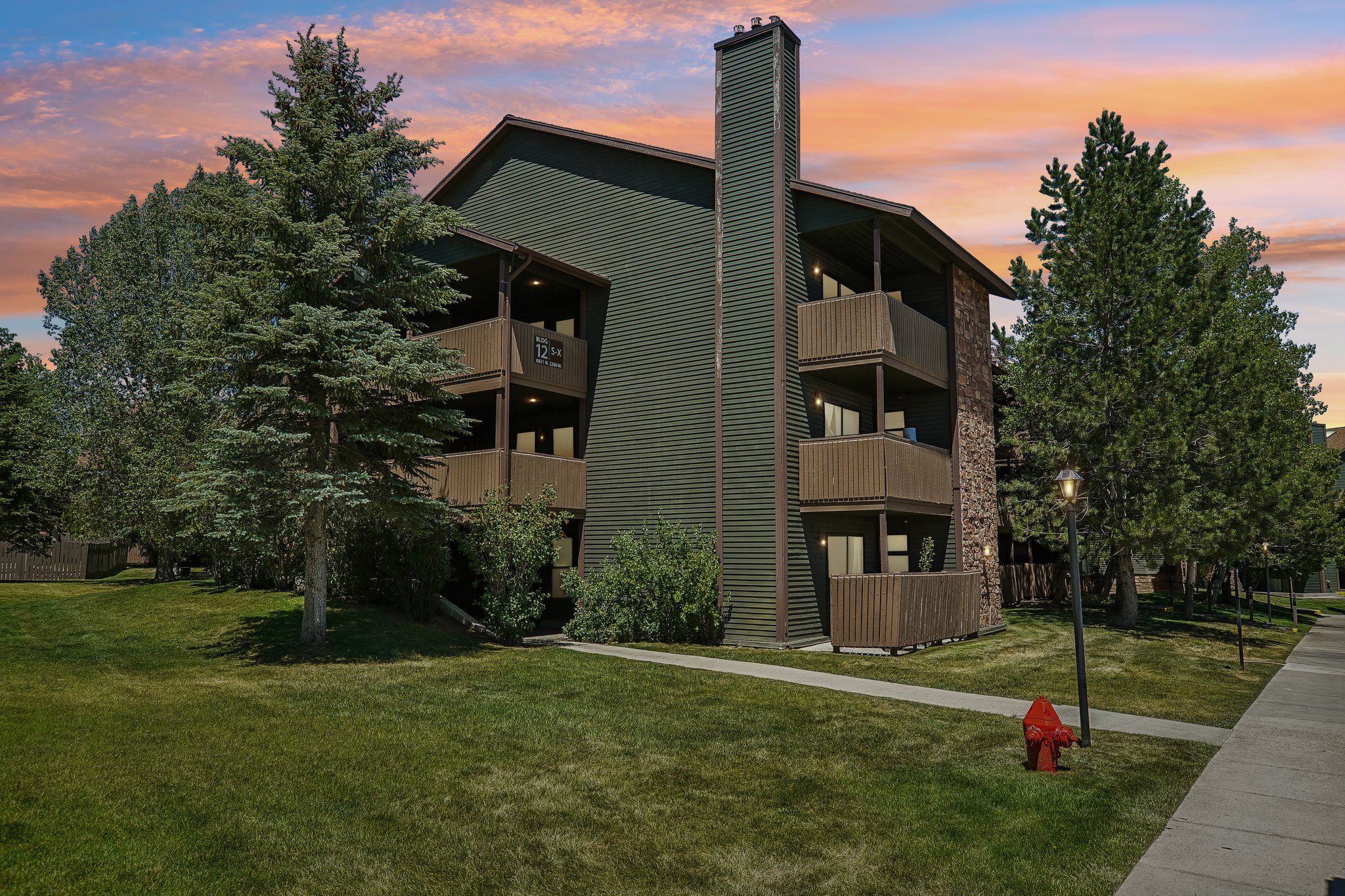 Outdoor building