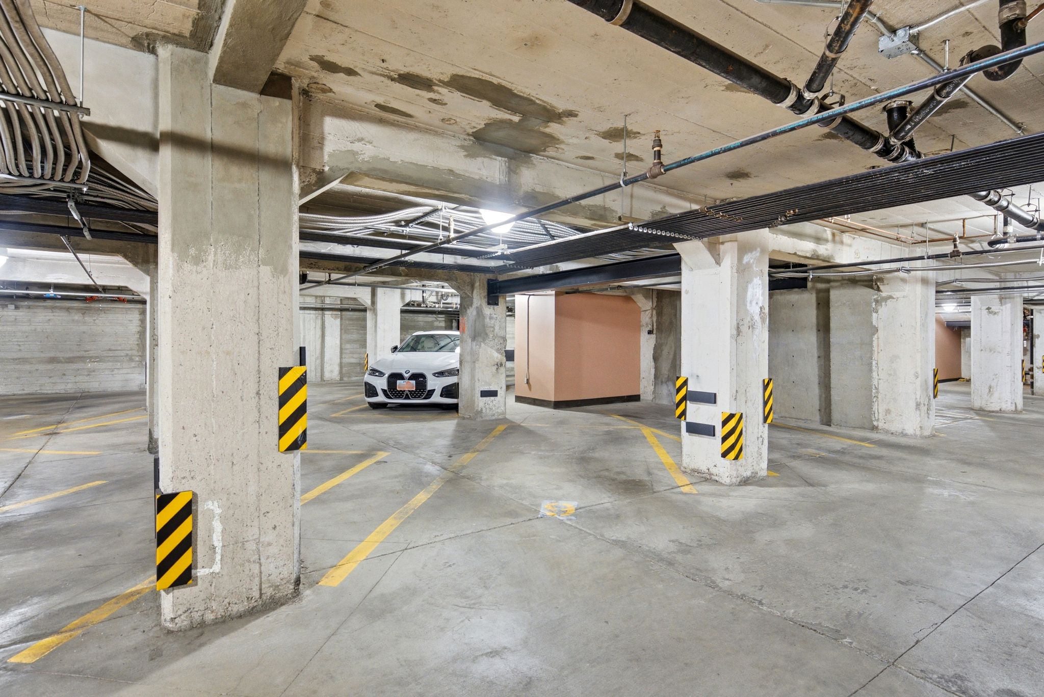 Paeking space #9