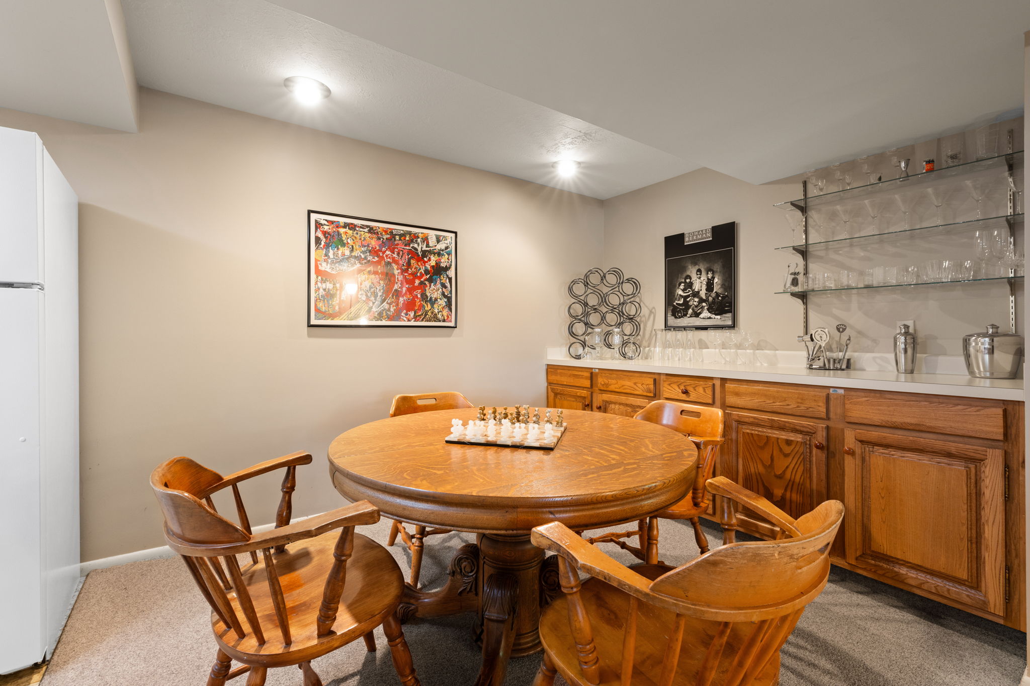 DIning area off of lower family room