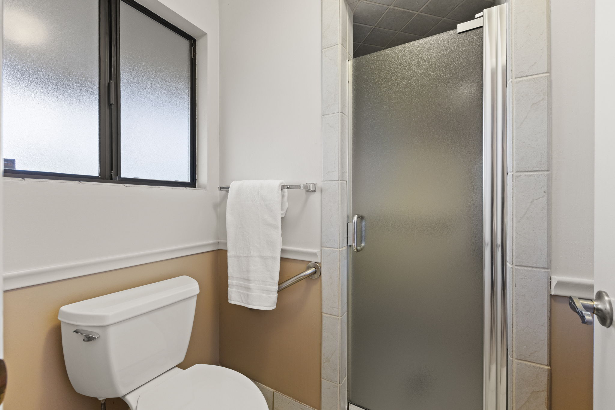 Primary 3/4 bath