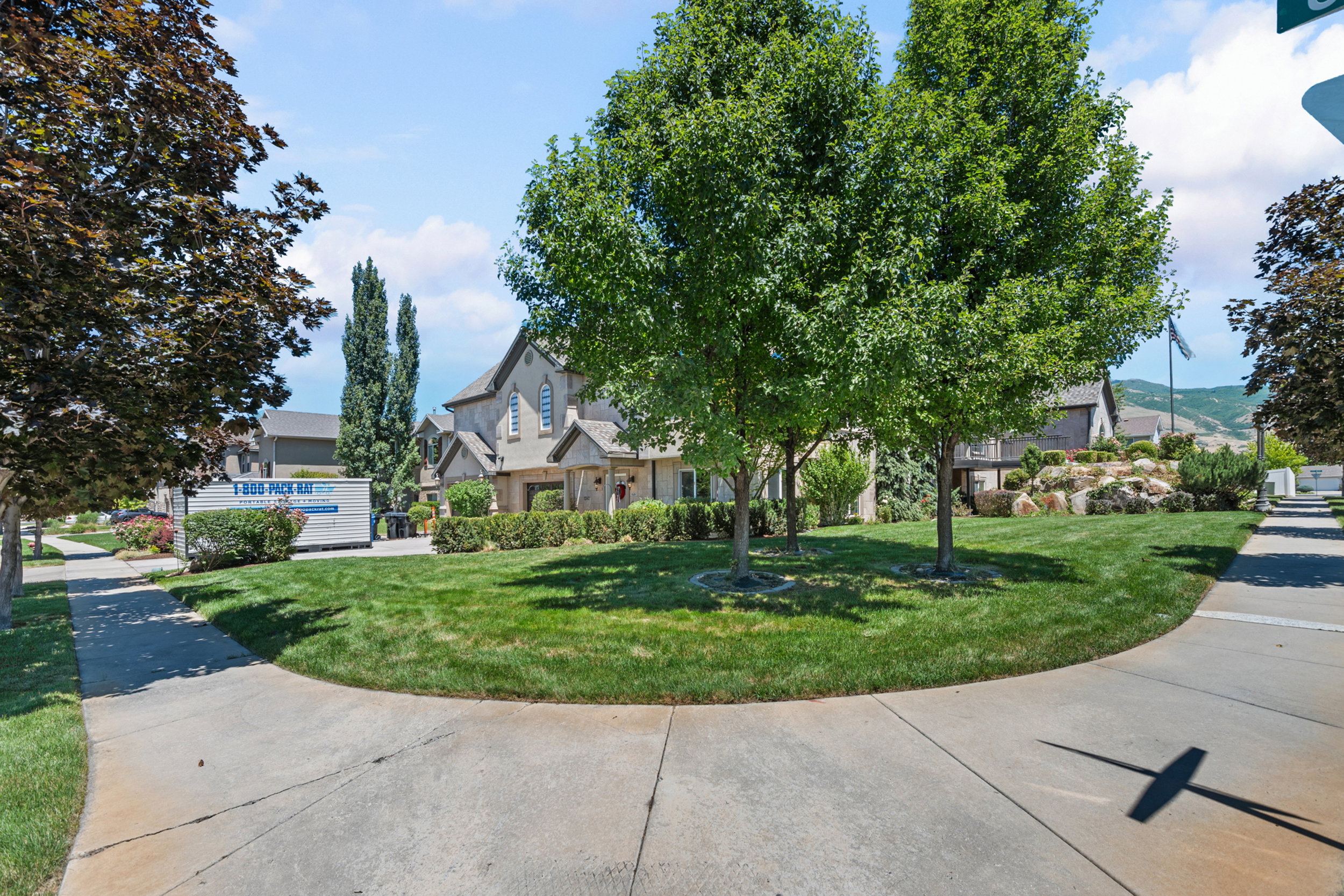 Corner lot