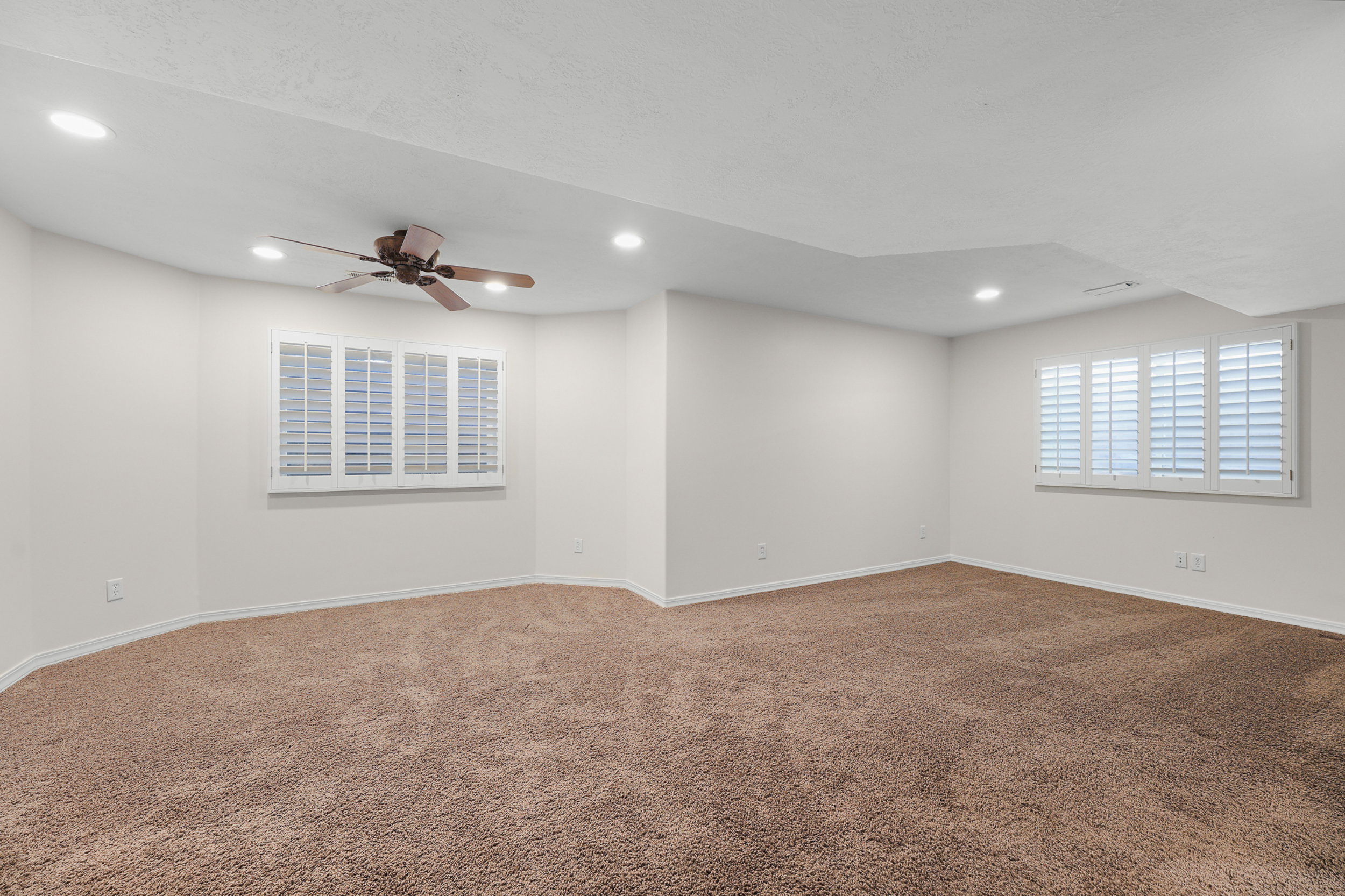 Basement bedroom 4 with ensuiite bath