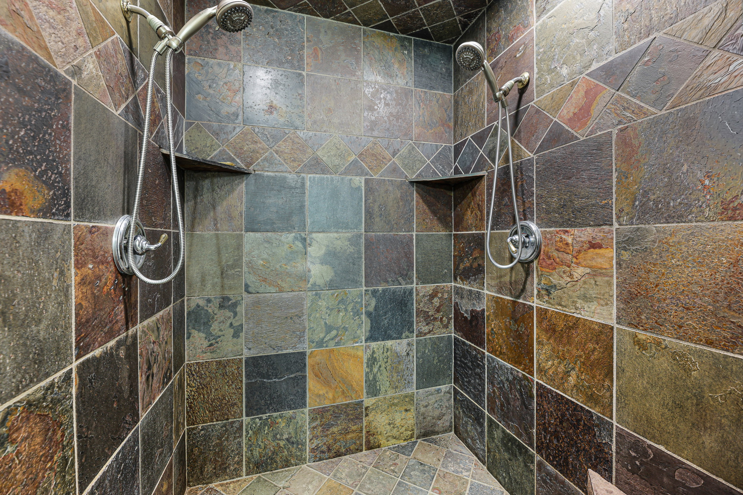 Double shower heads