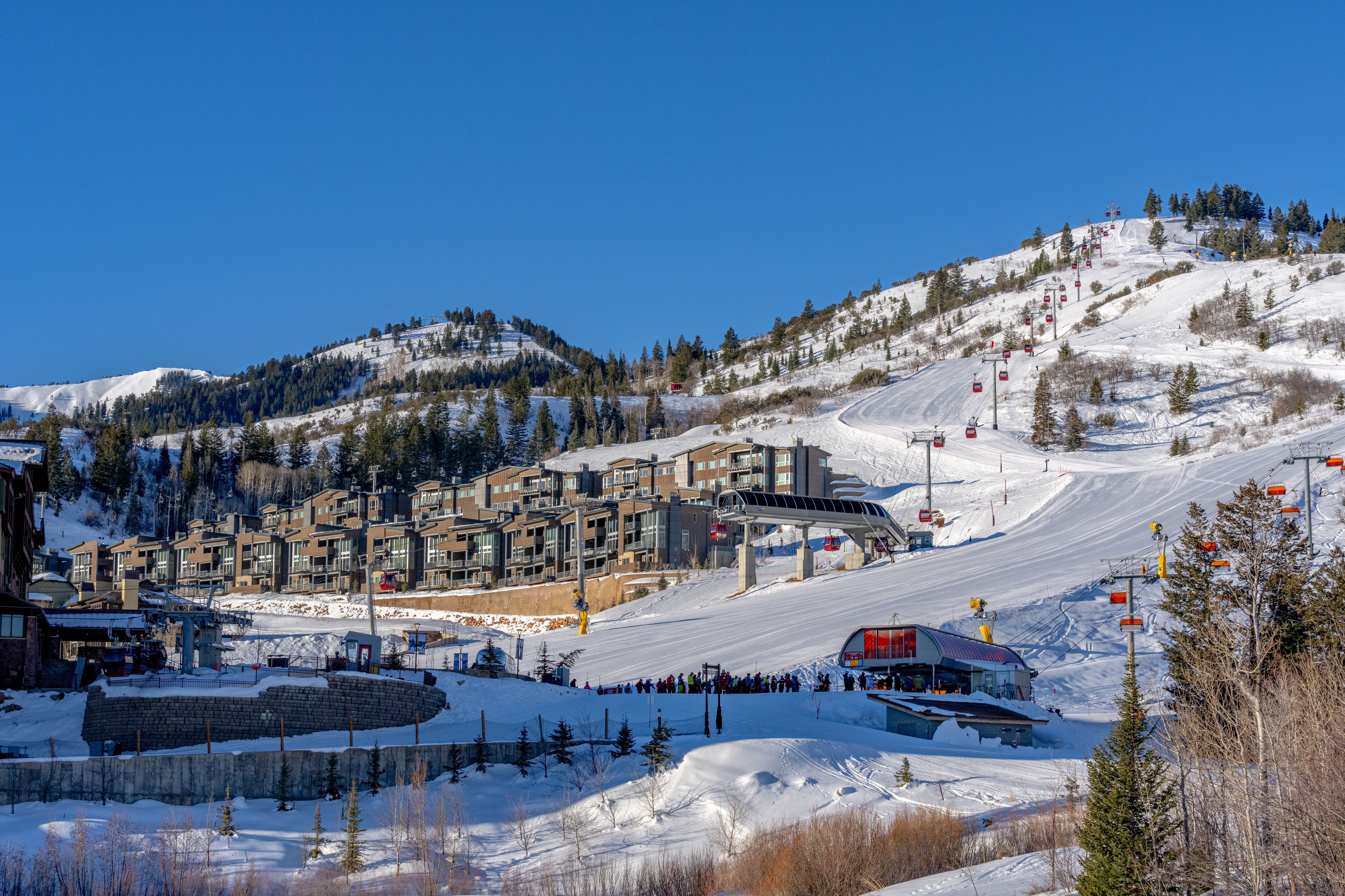 Ski-in/ski-out residences featuring modern architecture and direct access to groomed slopes