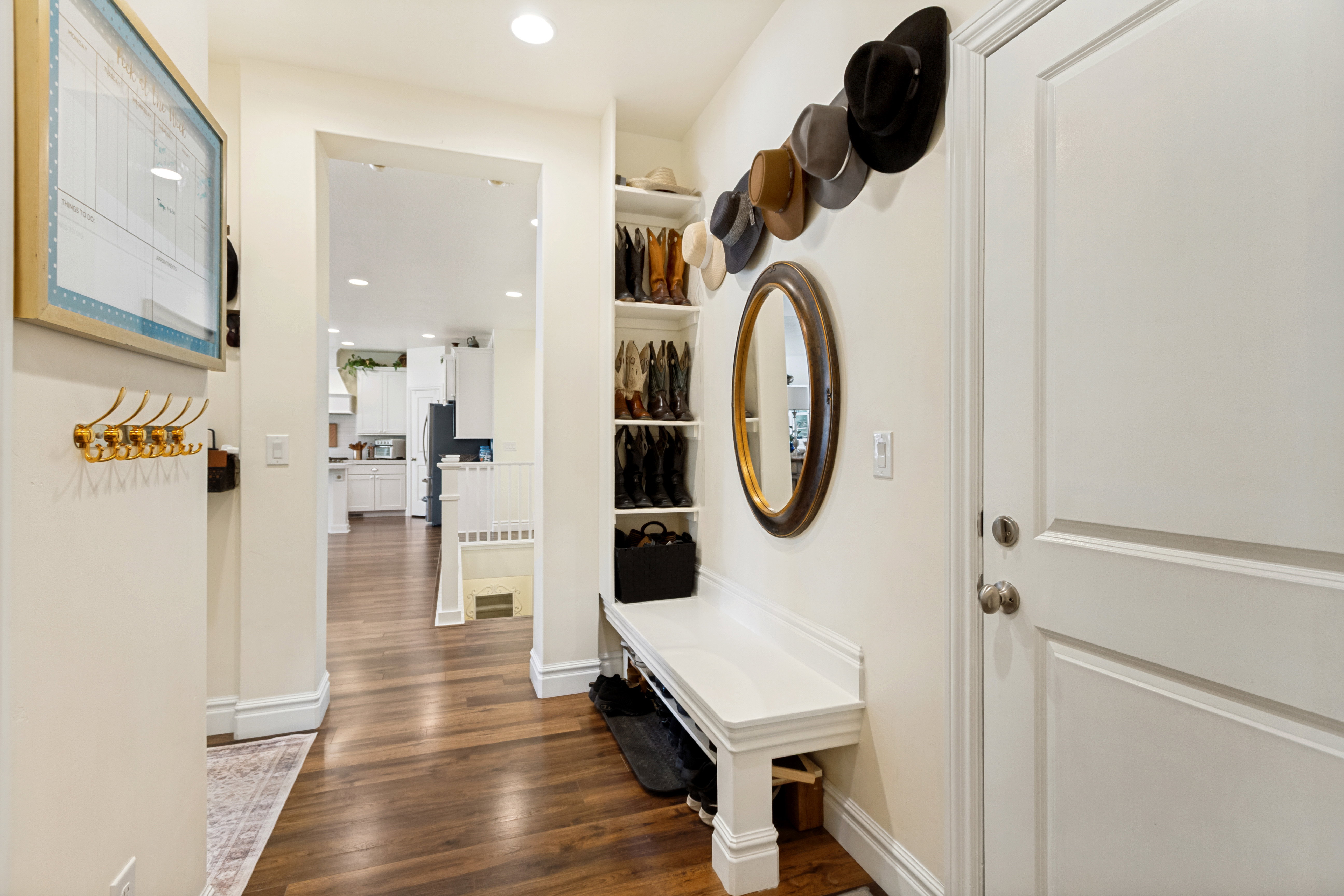 Mud room looking toward kitchen